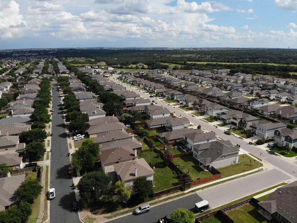 185 Housefinch Loop, Leander, TX 78641