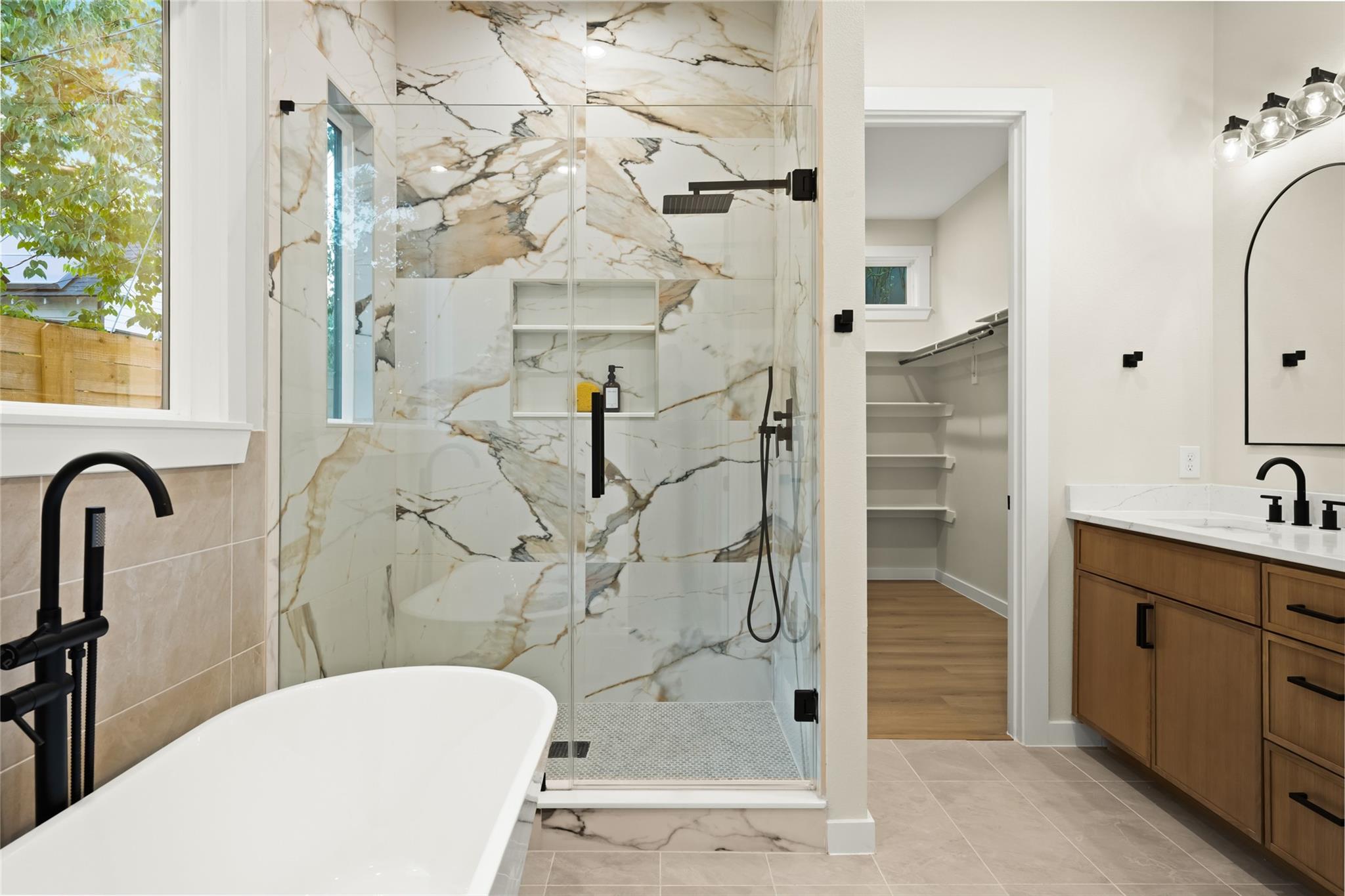 901 Redd St, Austin, TX 78745