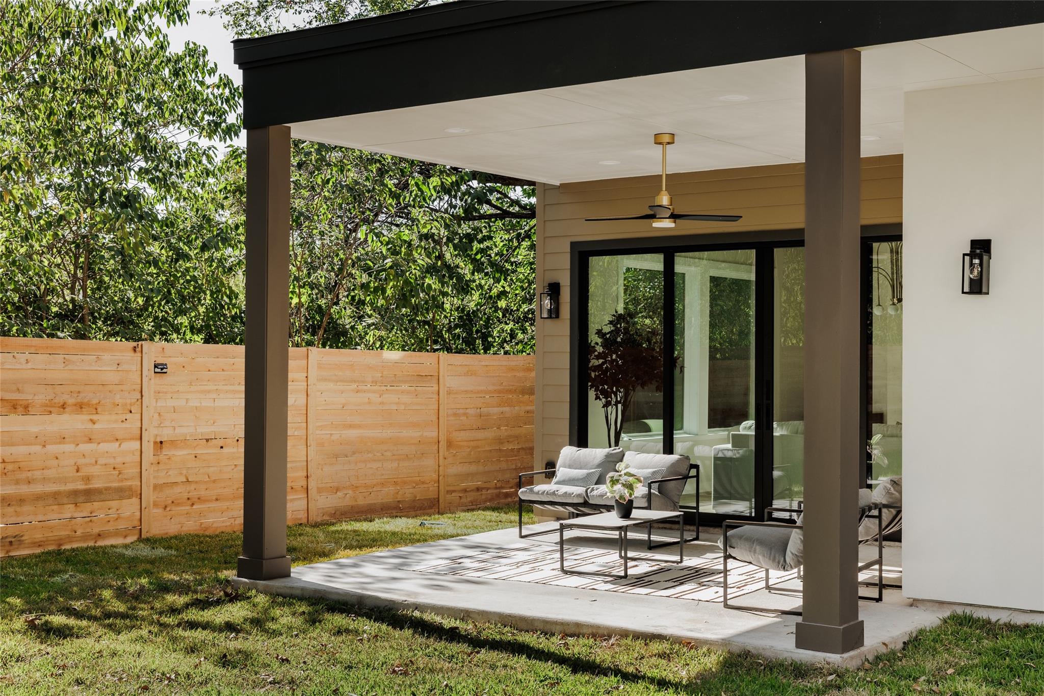 901 Redd St # 2, Austin, TX 78745