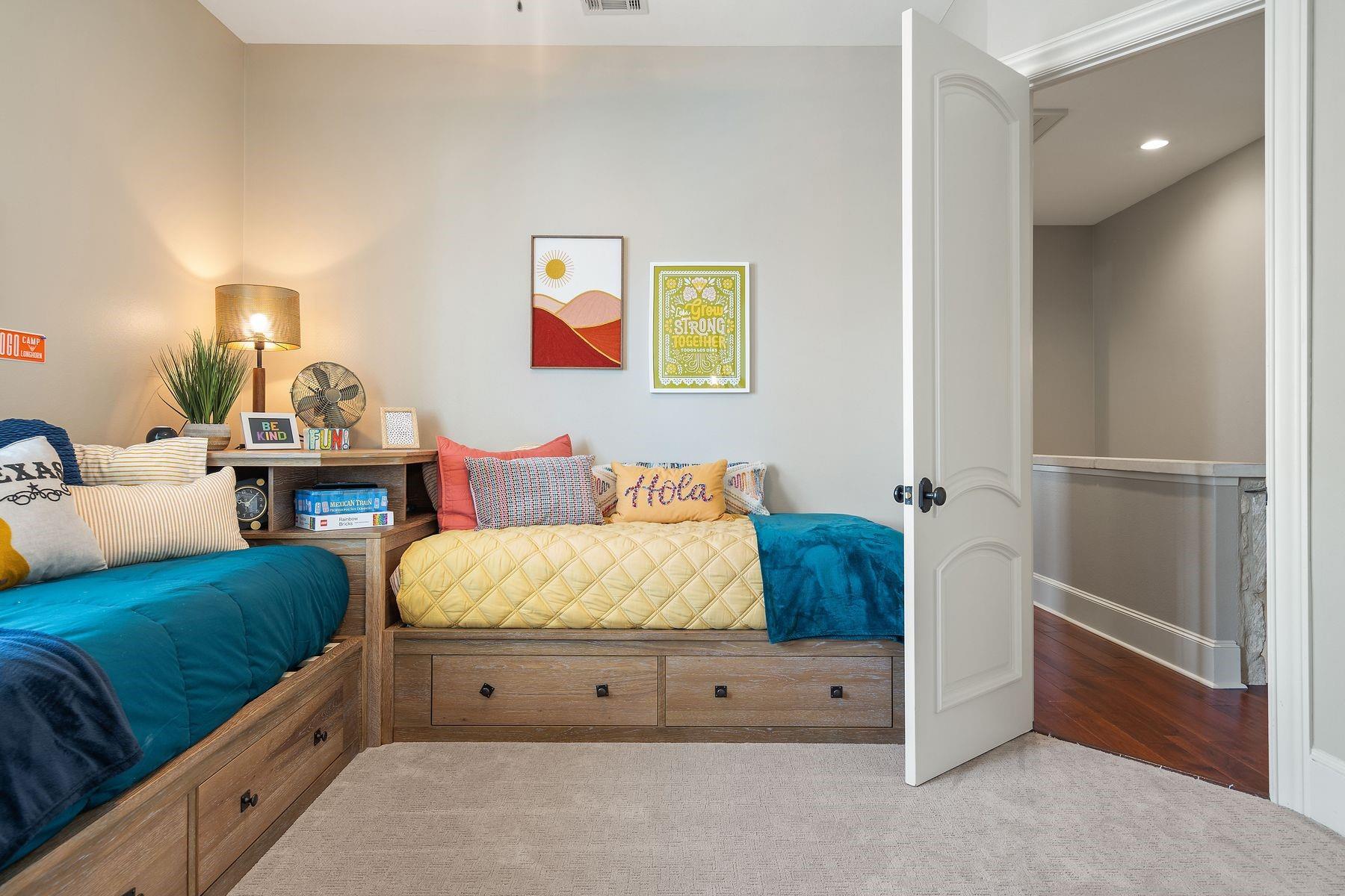 2002 Kinney Ave # B, Austin, TX 78704