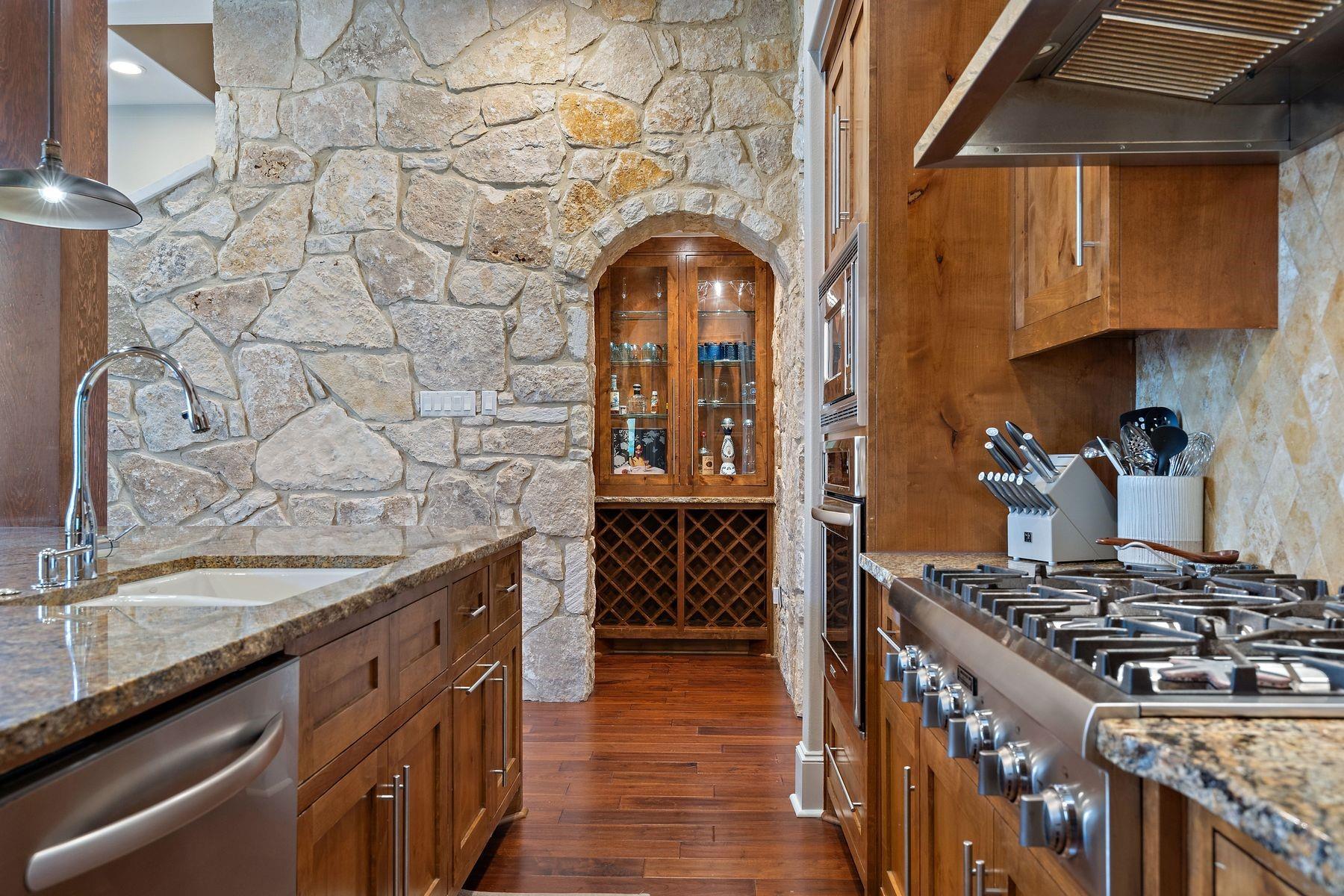 2002 Kinney Ave # B, Austin, TX 78704