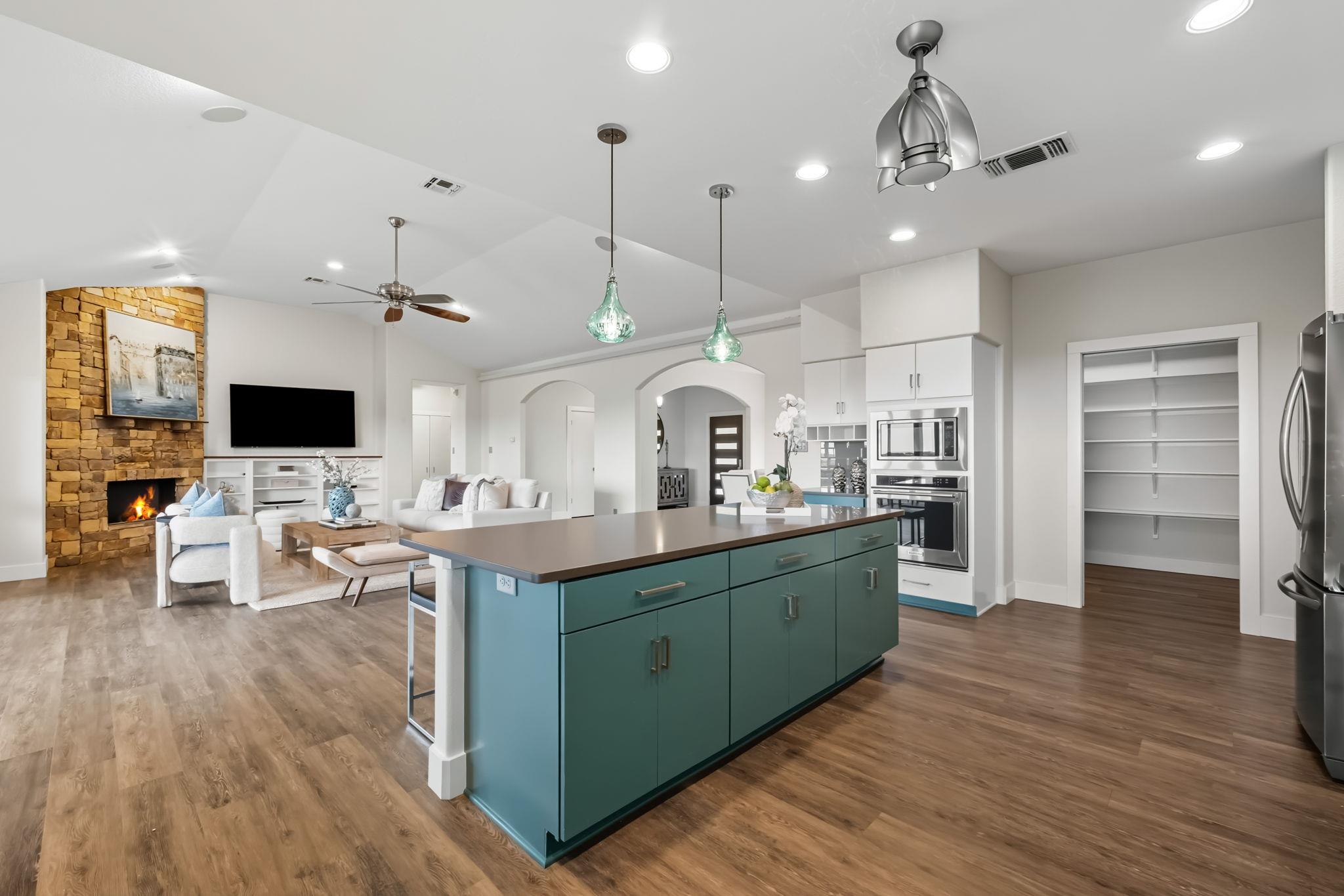 128 Skylight Trail Trl, Boerne, TX 78006