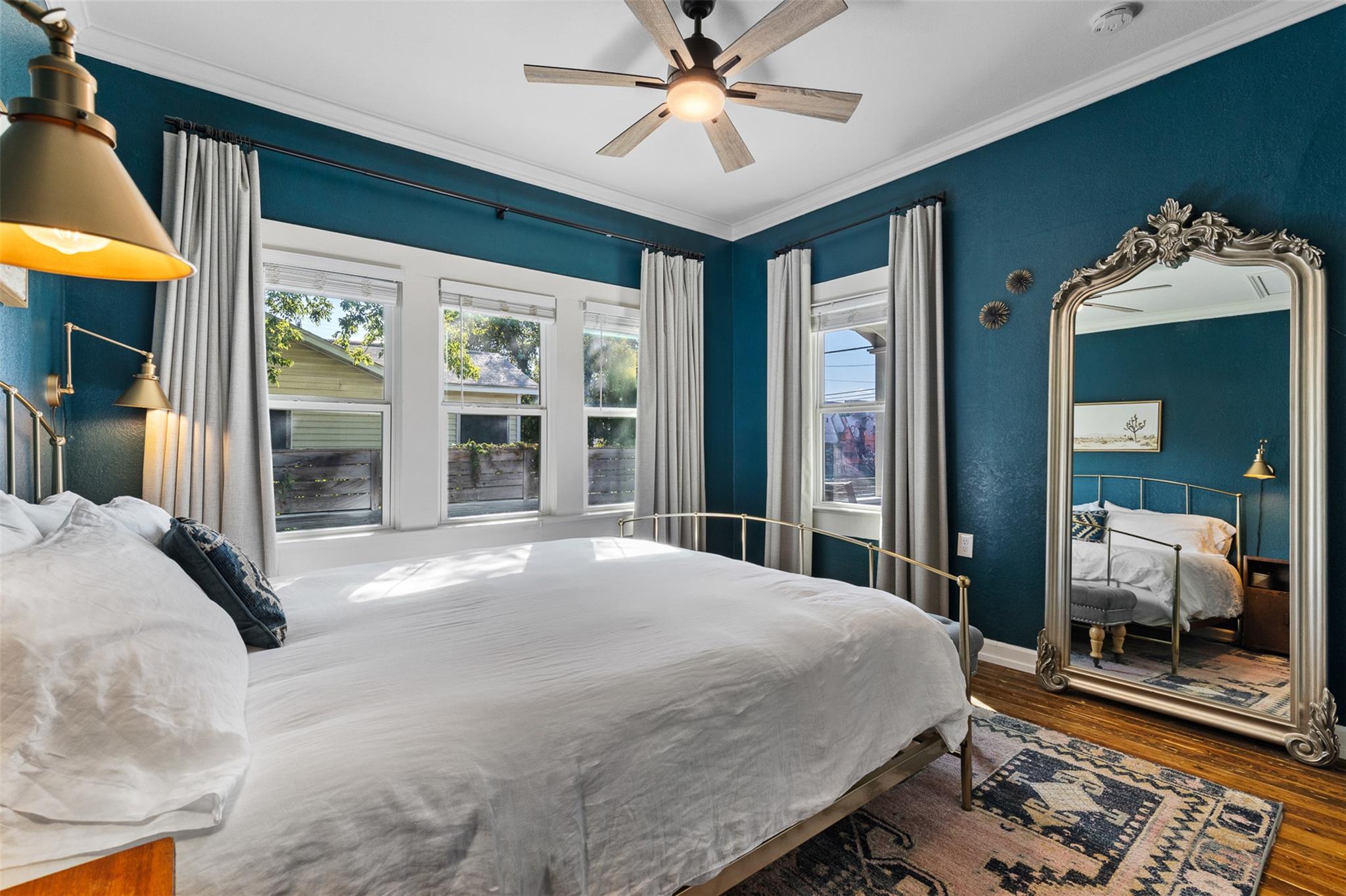 519 E Ashby Pl, San Antonio, TX 78212