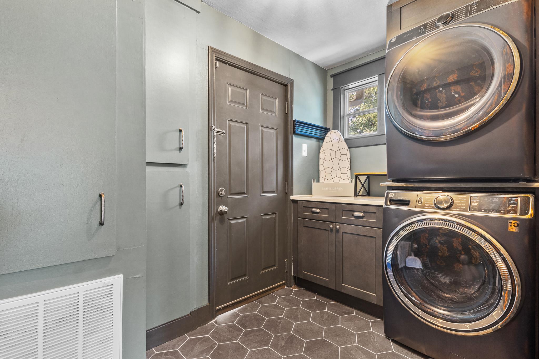 519 E Ashby Pl, San Antonio, TX 78212