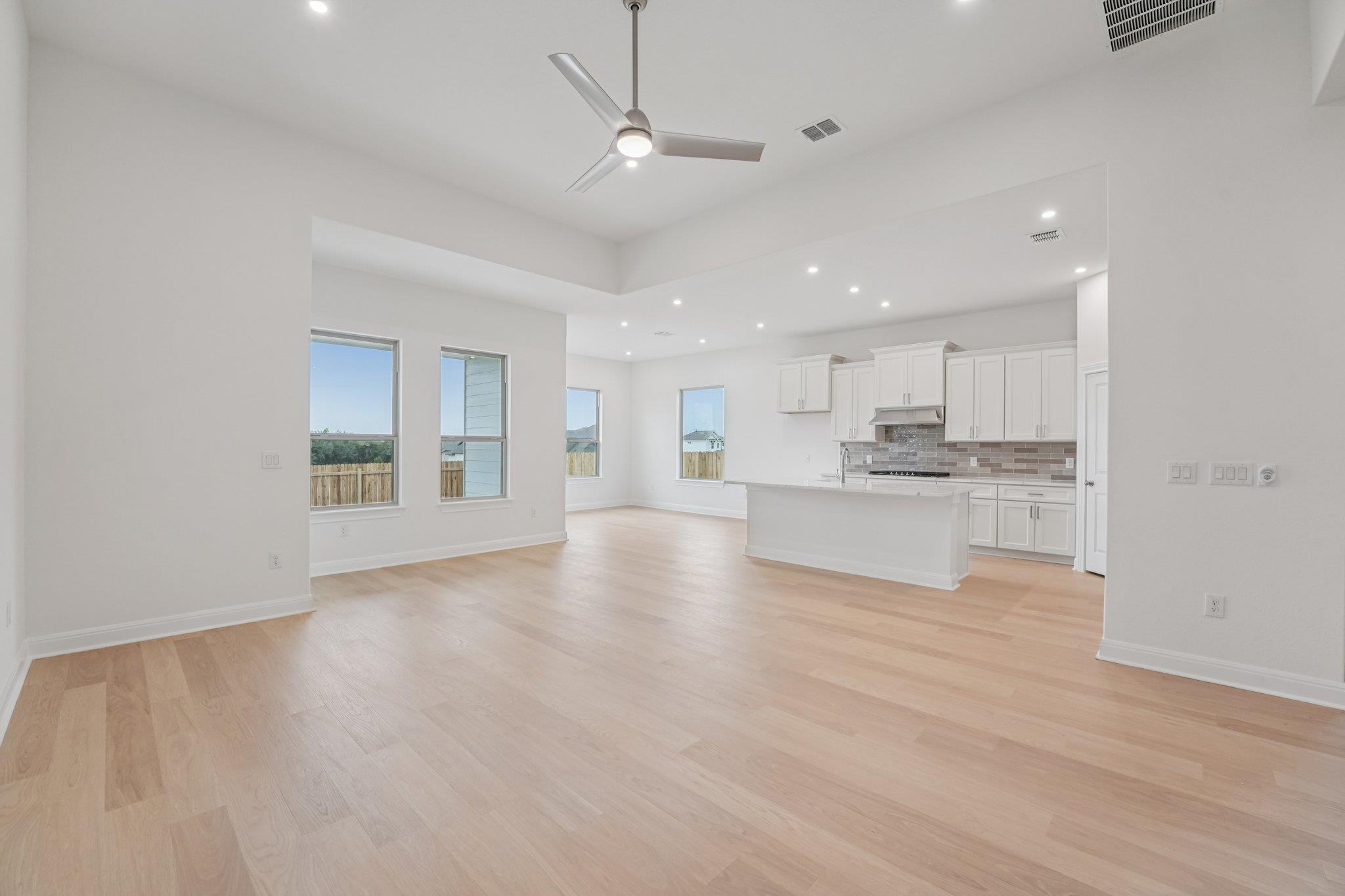 243 Tenny Ln, Kyle, TX 78640