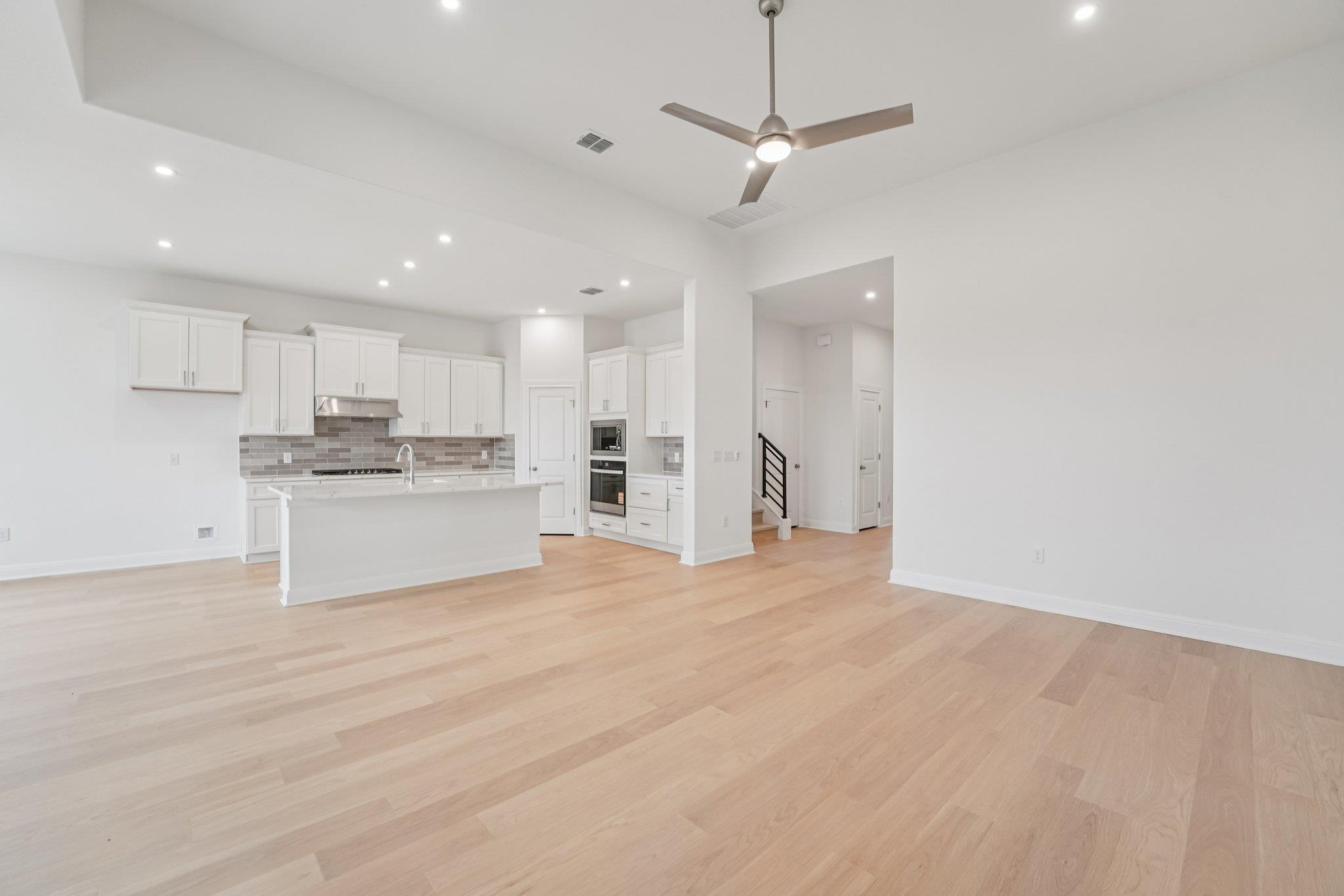 243 Tenny Ln, Kyle, TX 78640