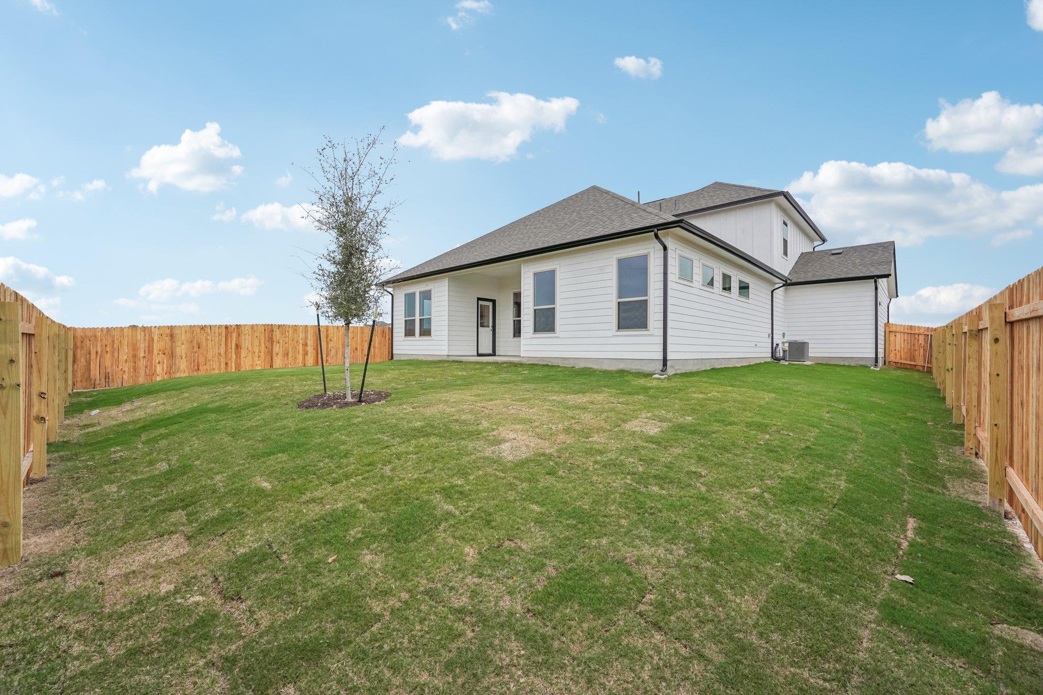 243 Tenny Ln, Kyle, TX 78640