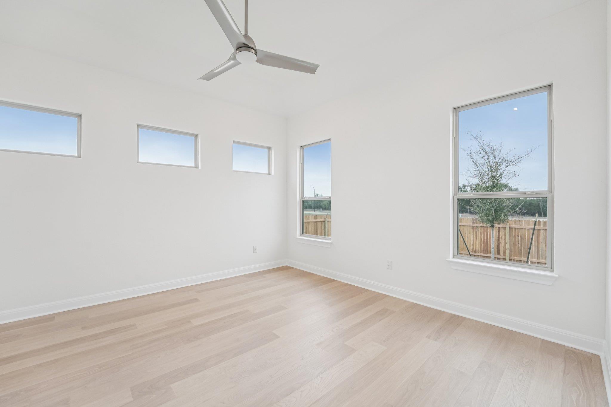 243 Tenny Ln, Kyle, TX 78640