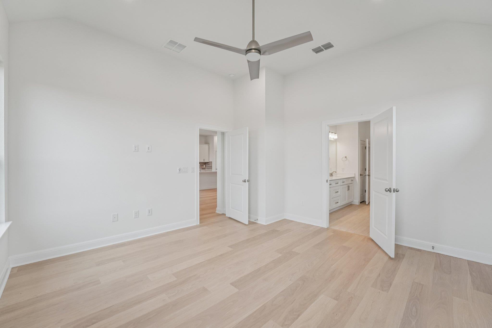 243 Tenny Ln, Kyle, TX 78640