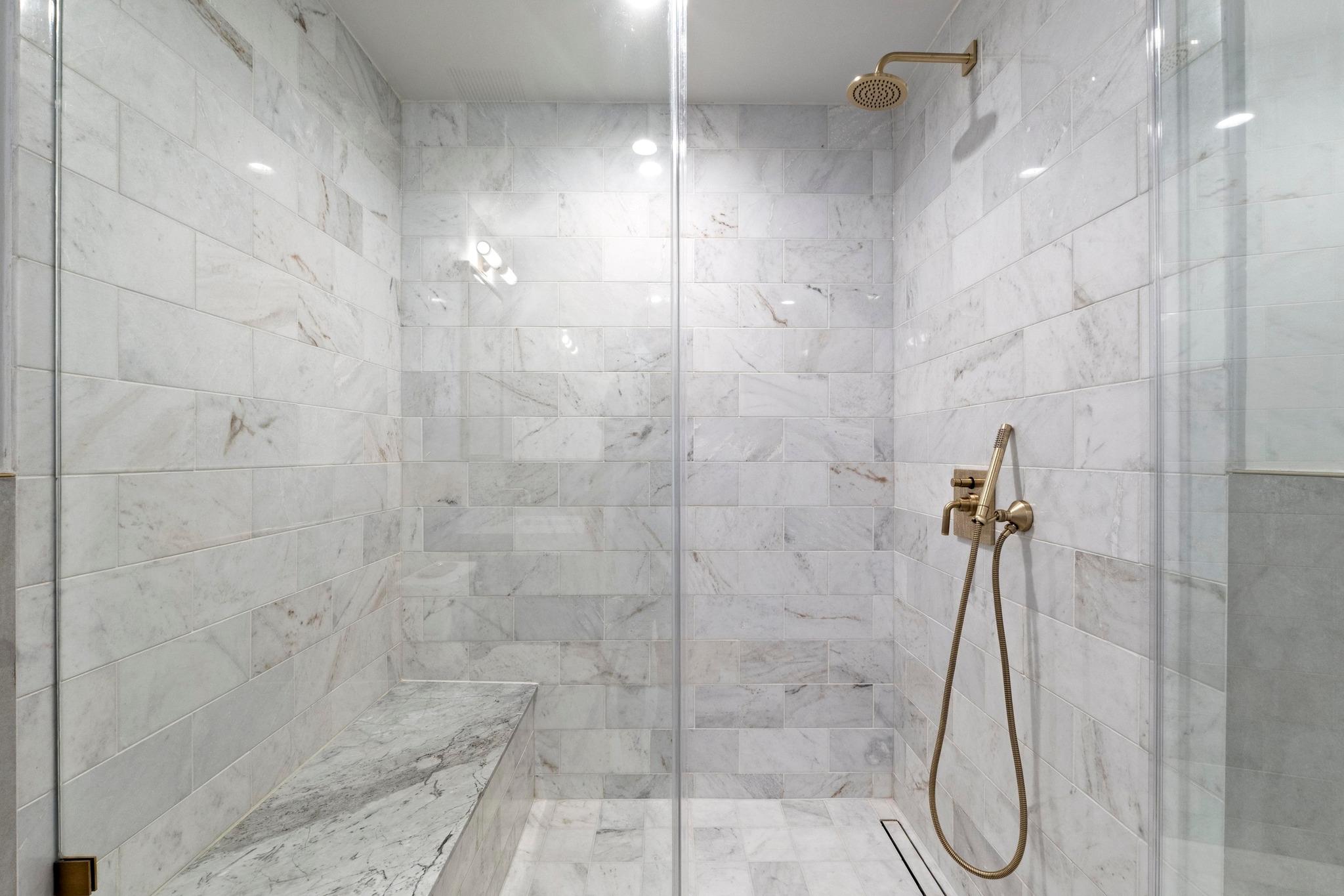 70 Rainey St # 1303, Austin, TX 78701