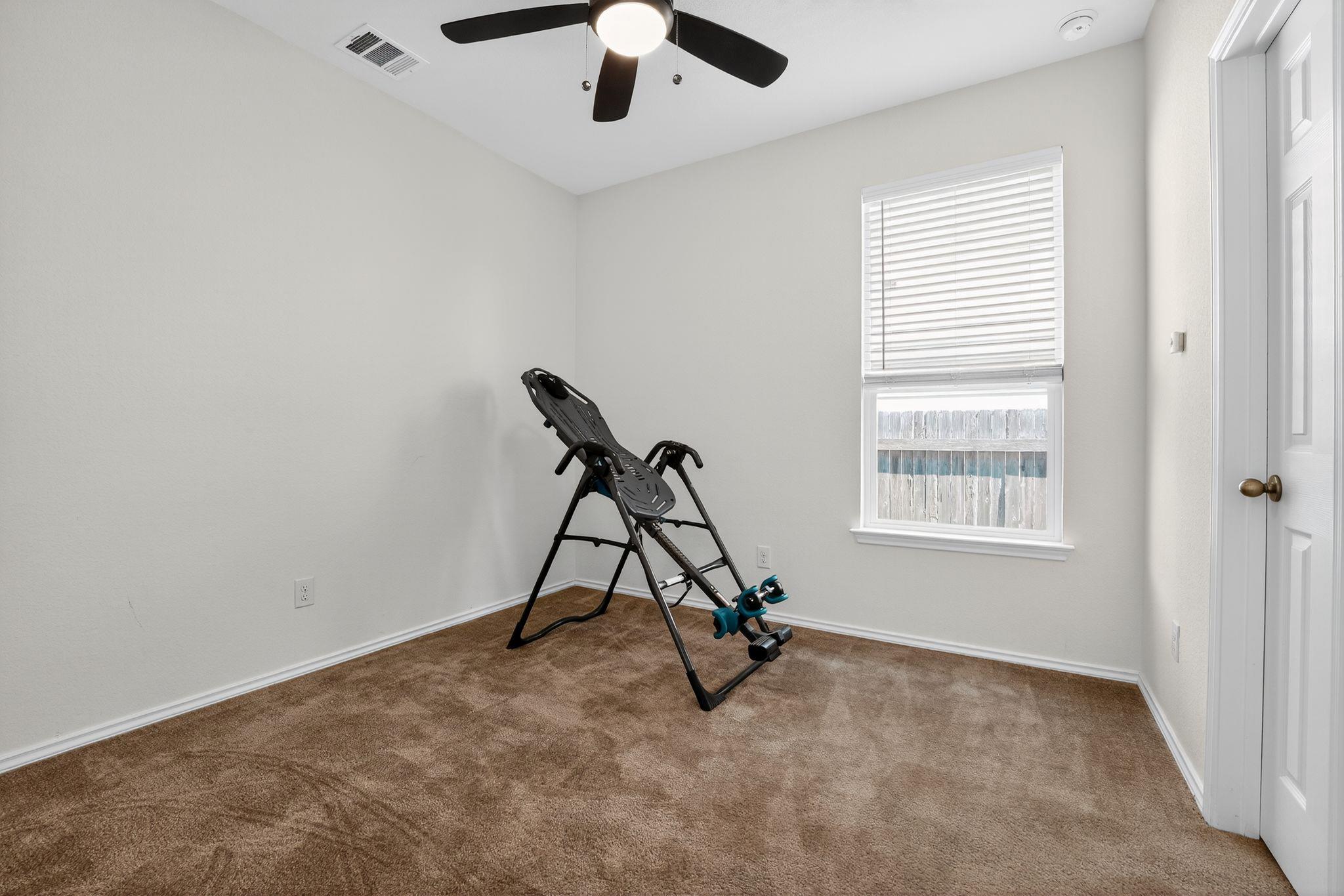 6308 Albany Sleigh Dr, Del Valle, TX 78617