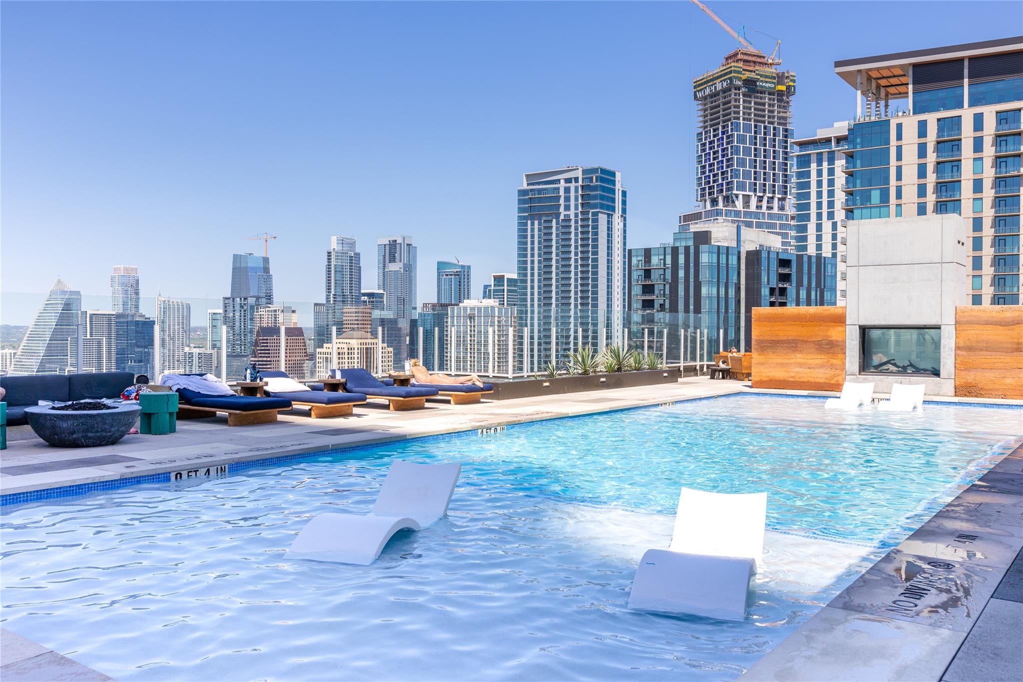 48 East Ave # 2010, Austin, TX 78701