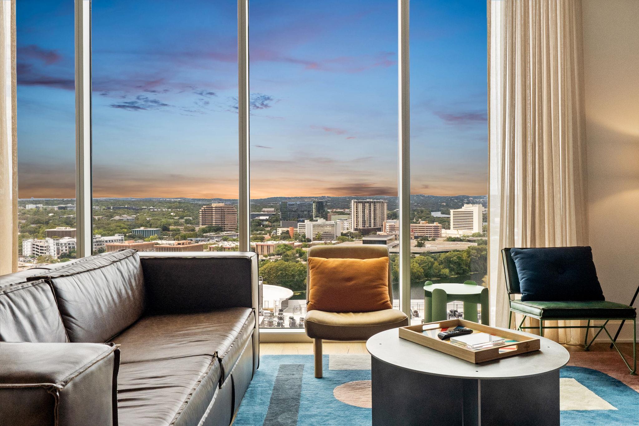 48 East Ave # 2010, Austin, TX 78701