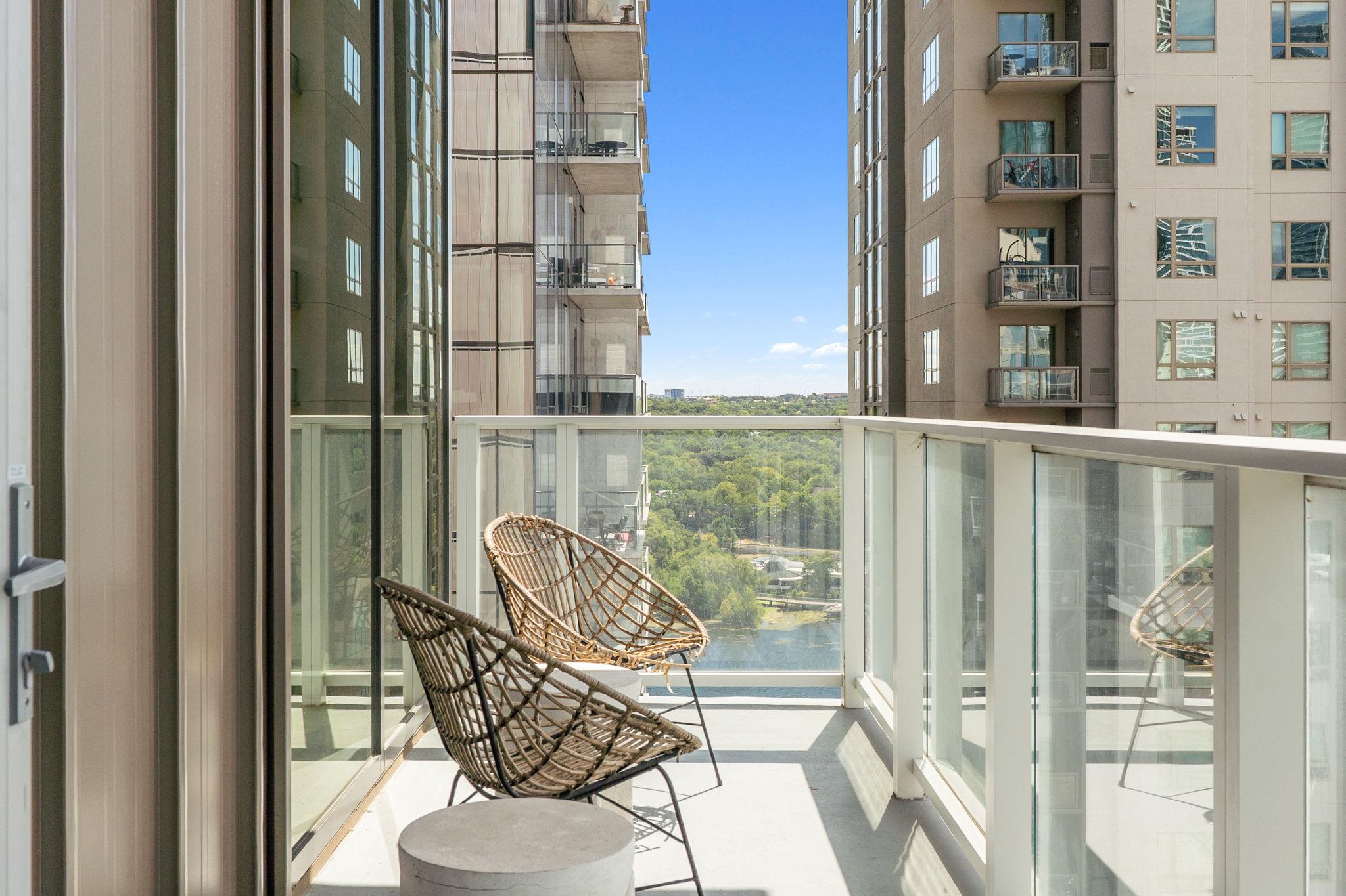 48 East Ave # 2010, Austin, TX 78701