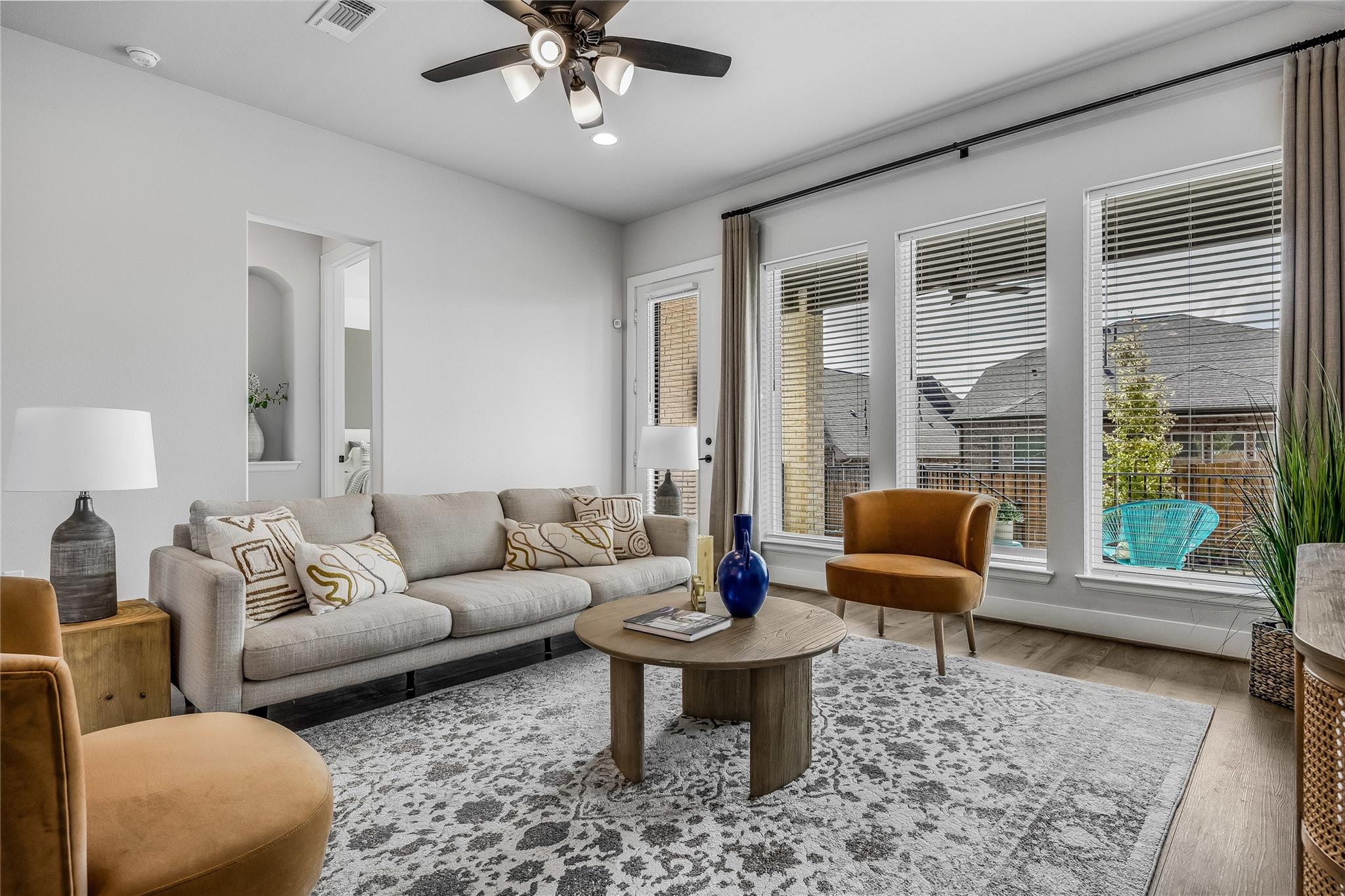 200 Green Knoll Ln, Georgetown, TX 78628