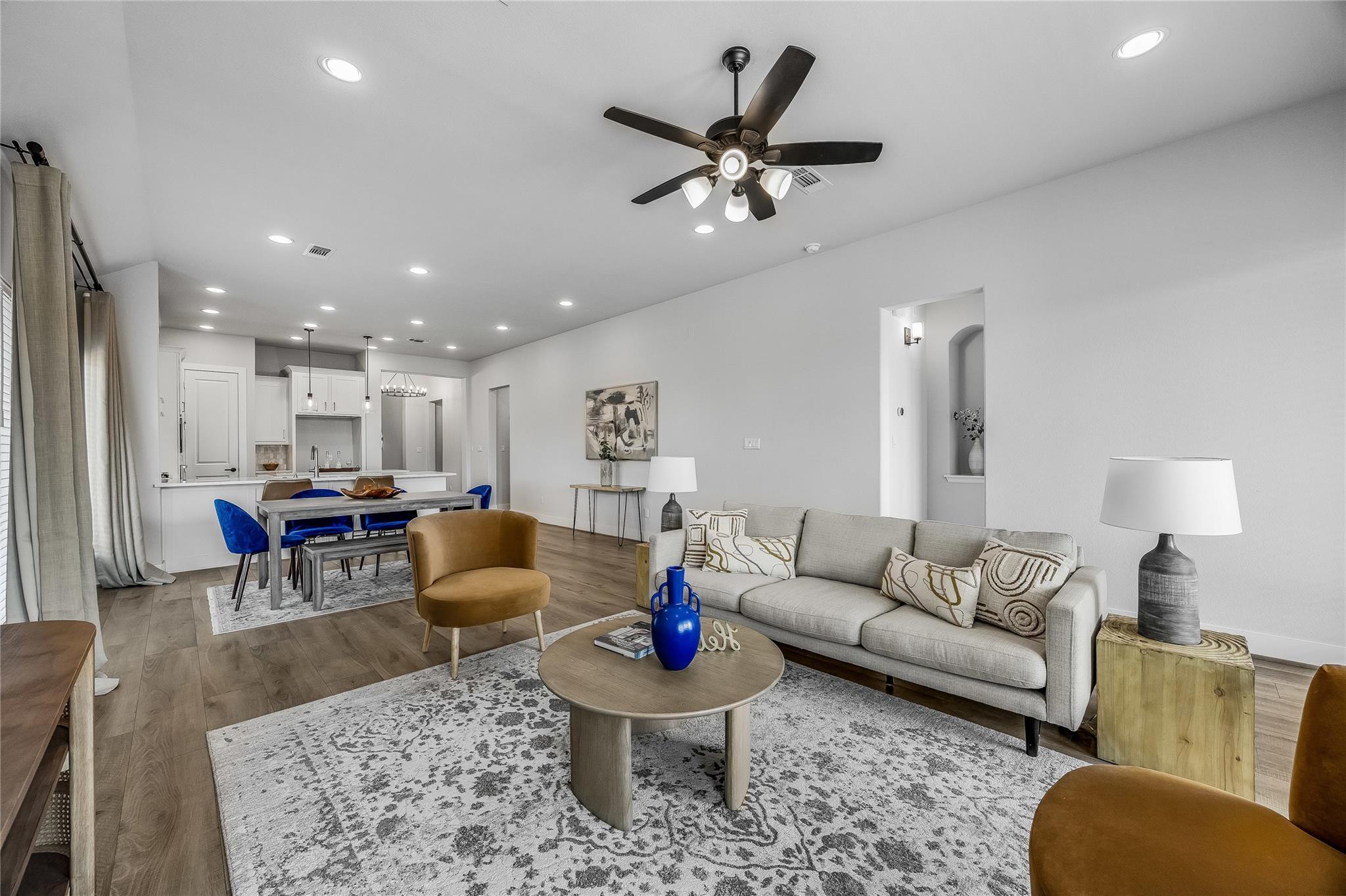 200 Green Knoll Ln, Georgetown, TX 78628