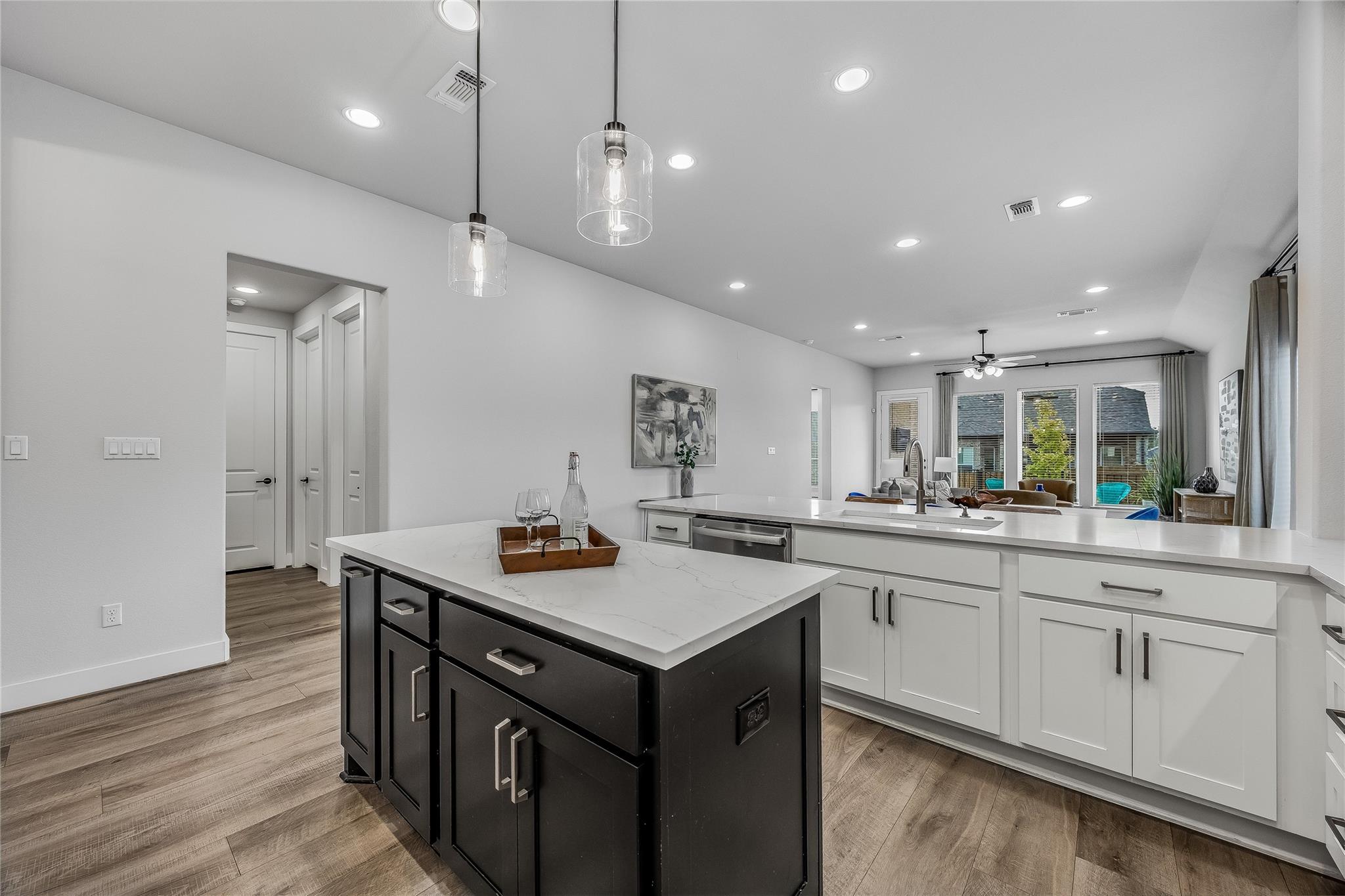 200 Green Knoll Ln, Georgetown, TX 78628