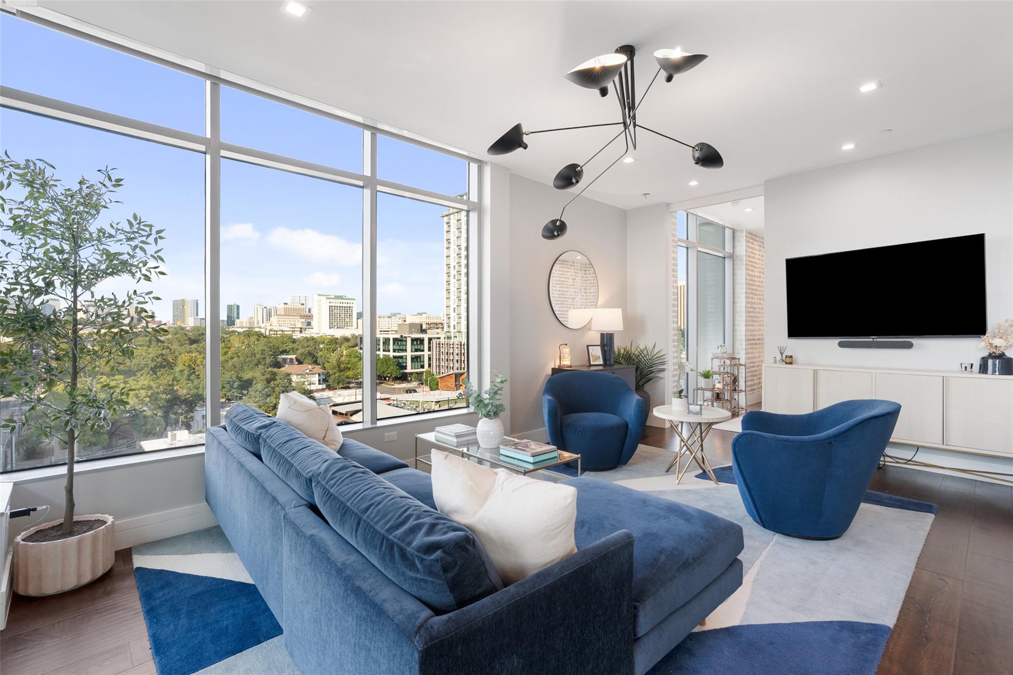 501 West Ave # 904, Austin, TX 78701