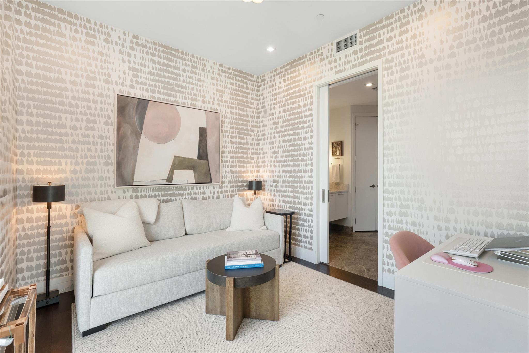 501 West Ave # 904, Austin, TX 78701