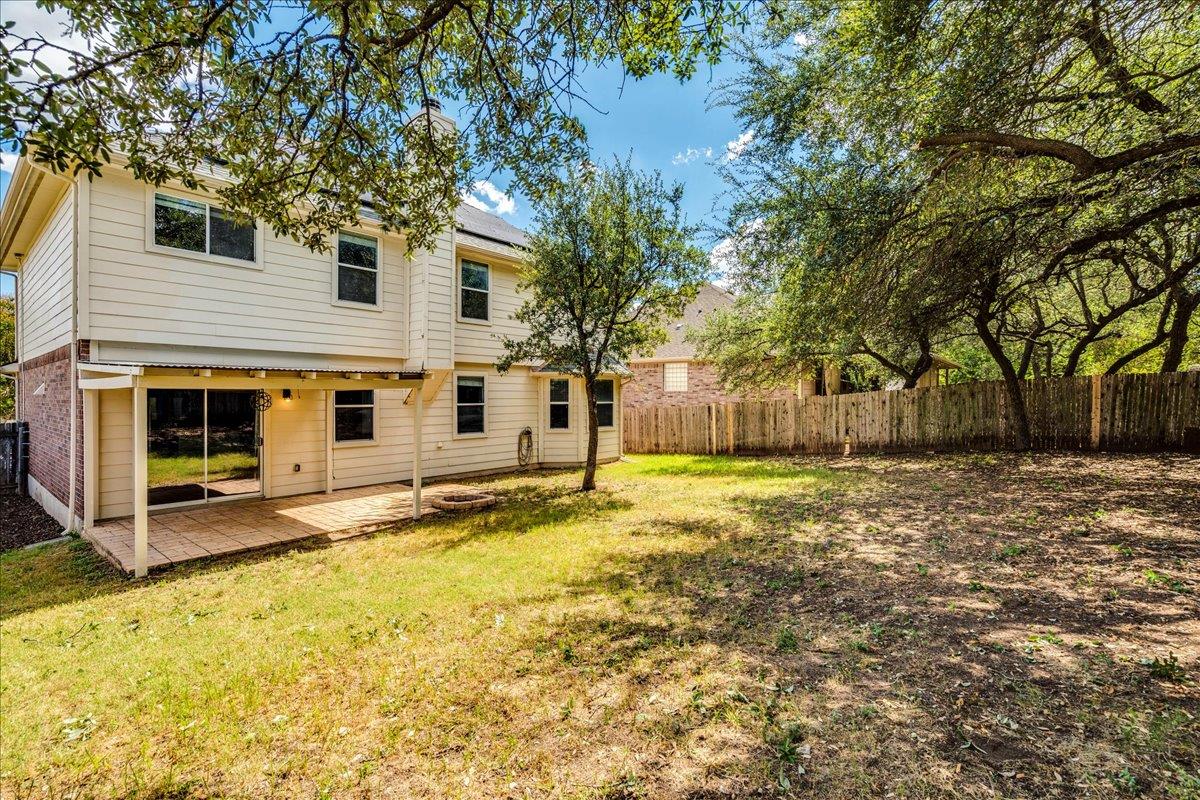 405 Olmos Dr, Leander, TX 78641