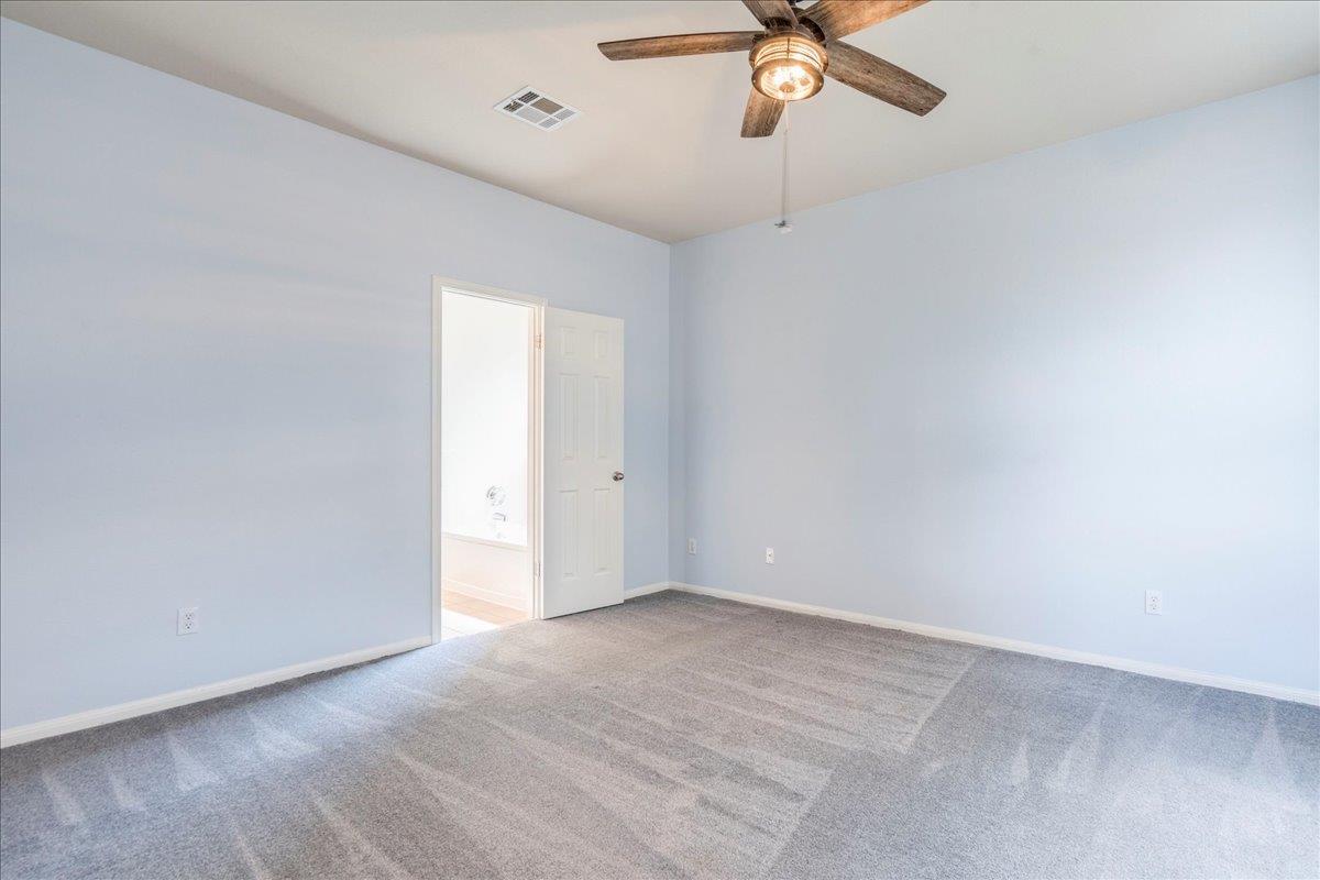 405 Olmos Dr, Leander, TX 78641