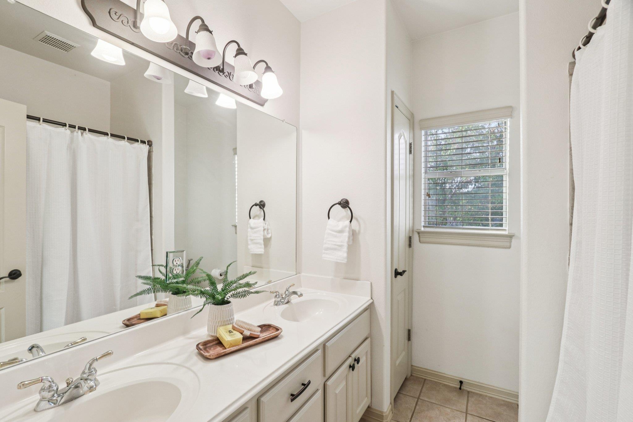 12029 Portobella Dr, Austin, TX 78732