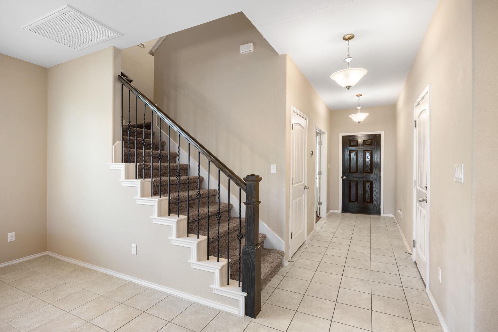 1419 Grande Mesa Dr, Georgetown, TX 78626