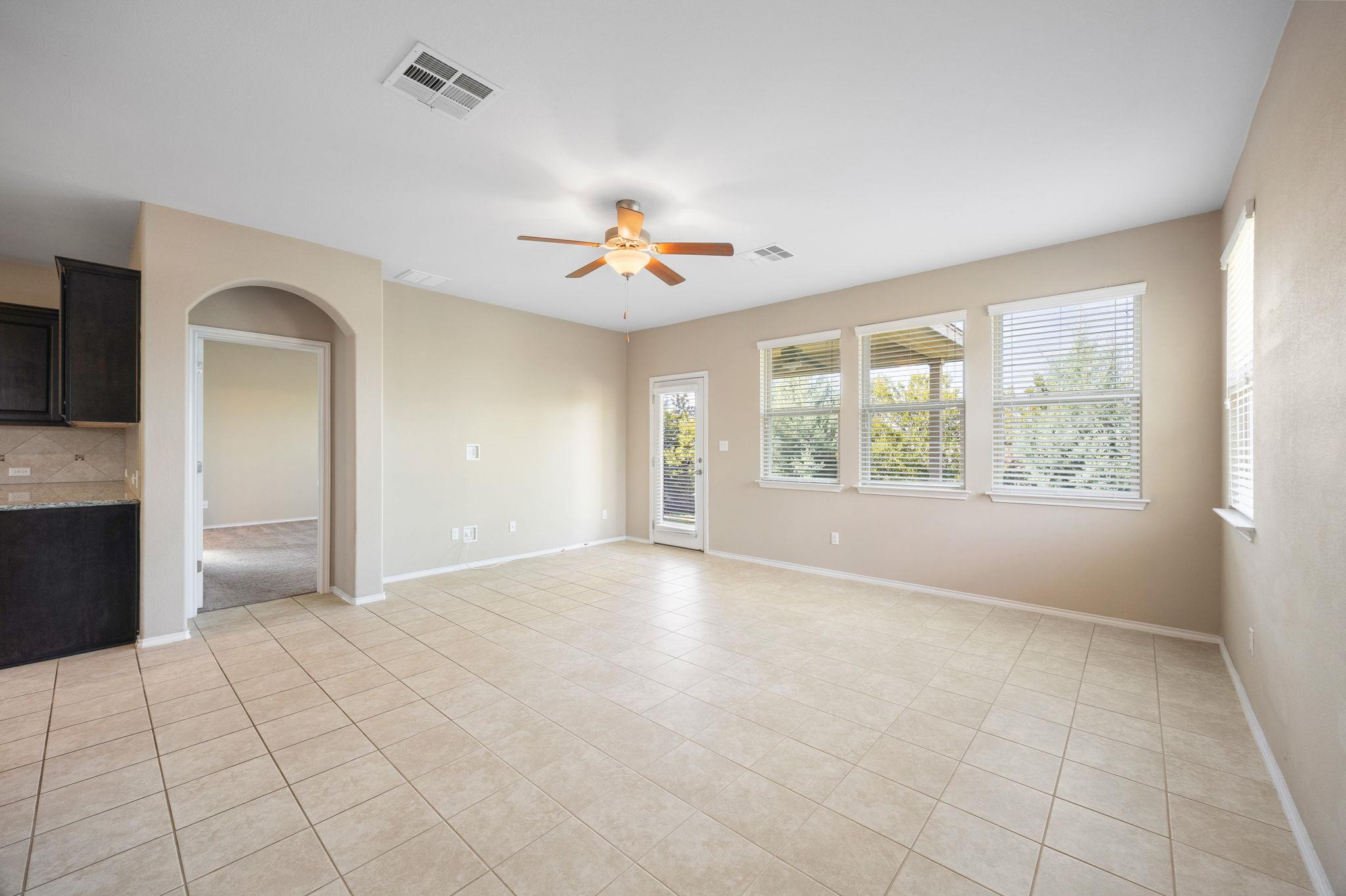 1419 Grande Mesa Dr, Georgetown, TX 78626