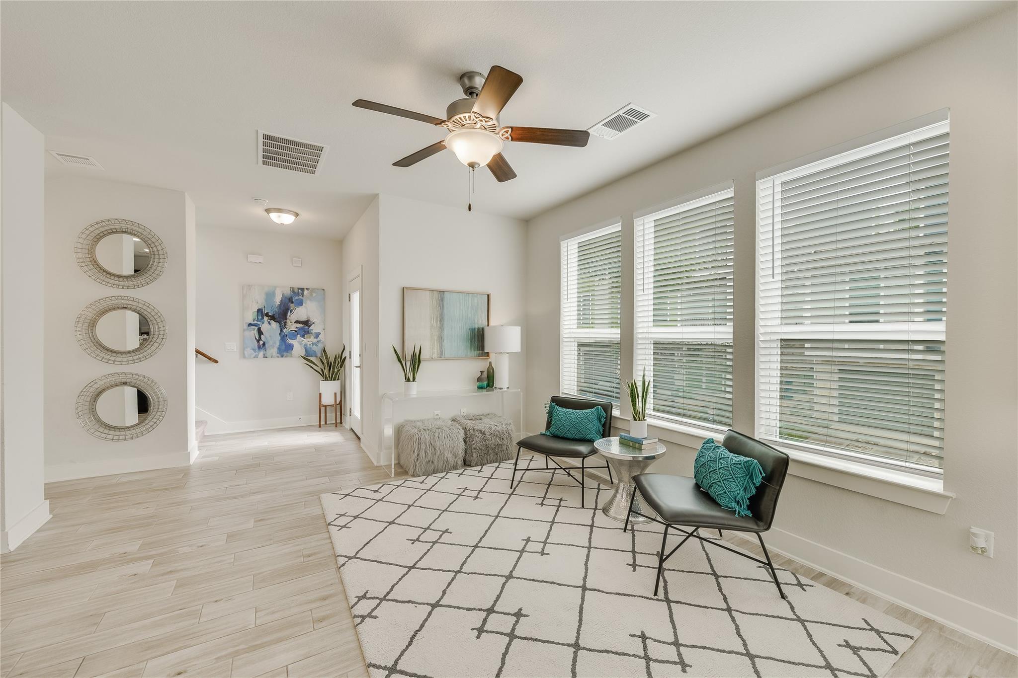 1916 Warely Ln, Austin, TX 78741