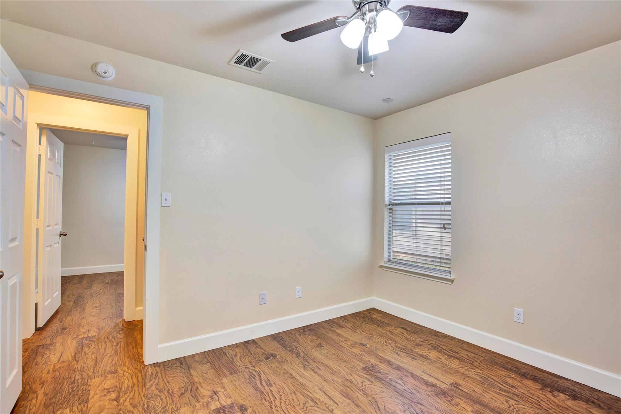 356 Housefinch Loop, Leander, TX 78641