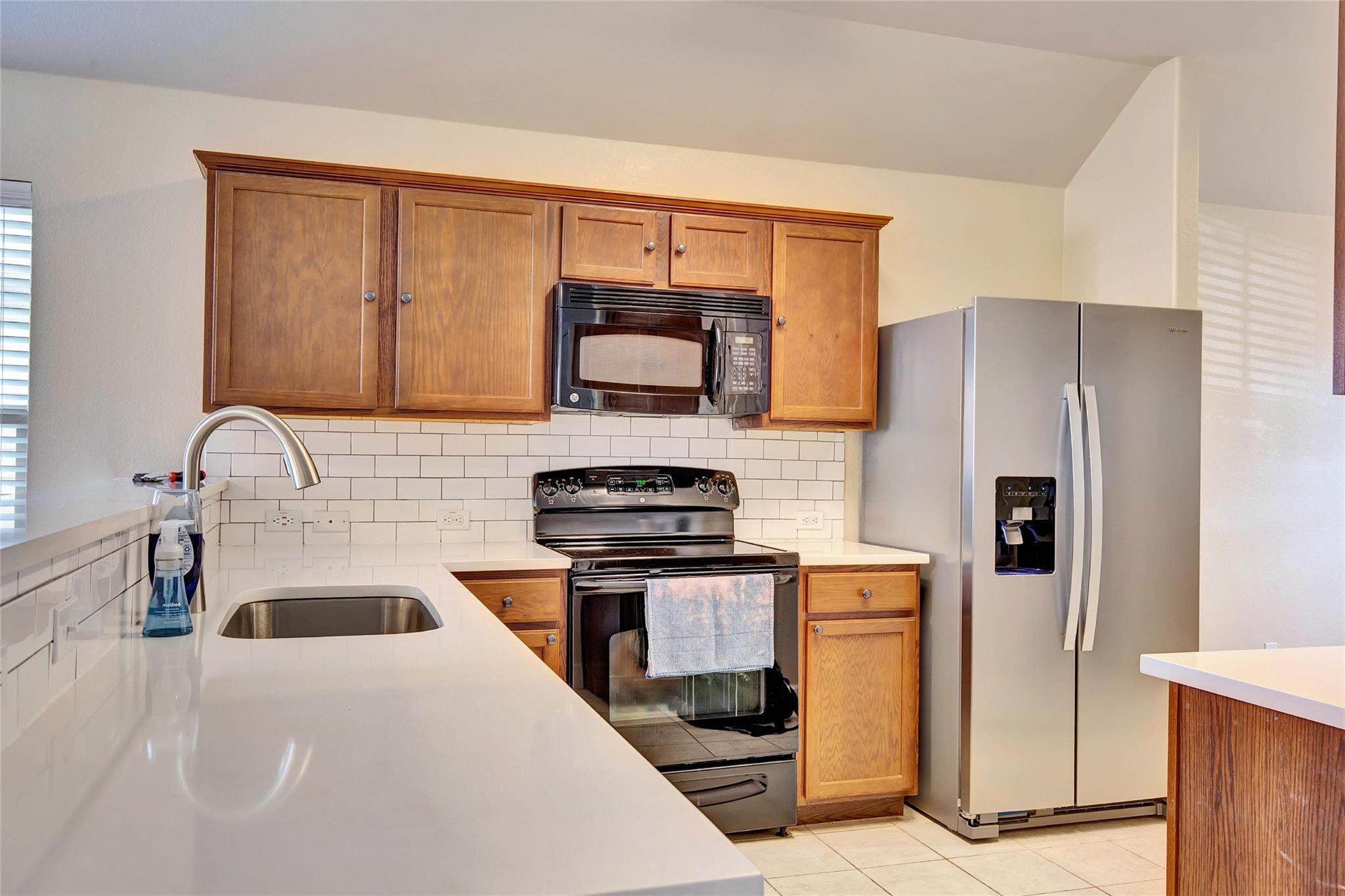 356 Housefinch Loop, Leander, TX 78641