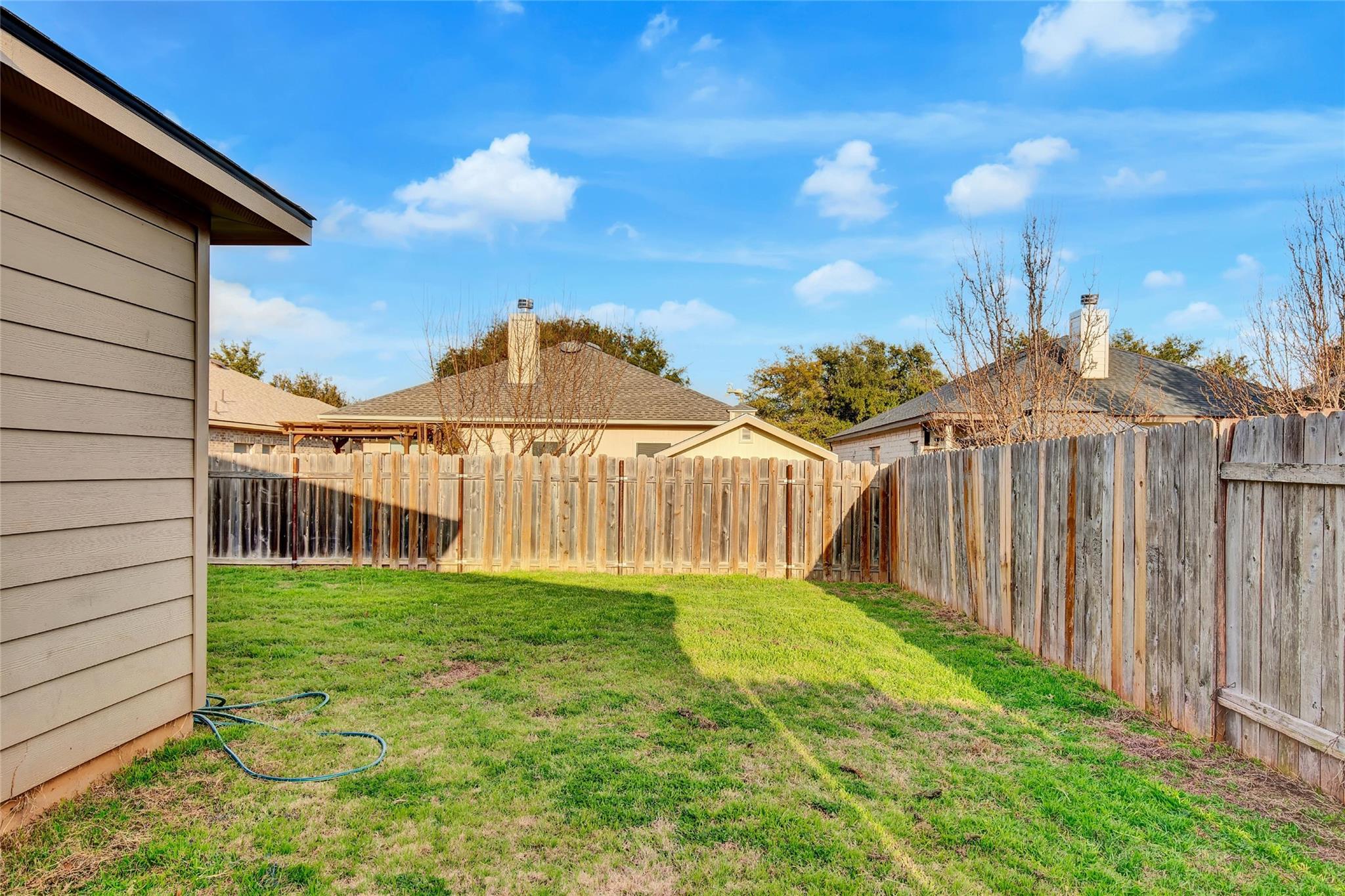 356 Housefinch Loop, Leander, TX 78641