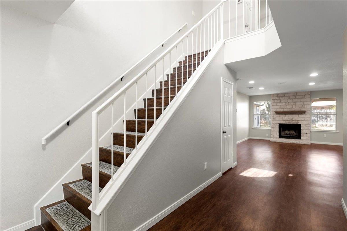 525 Tanner Trl, Pflugerville, TX 78660