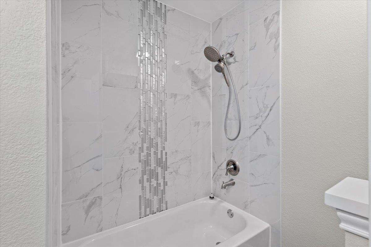 525 Tanner Trl, Pflugerville, TX 78660