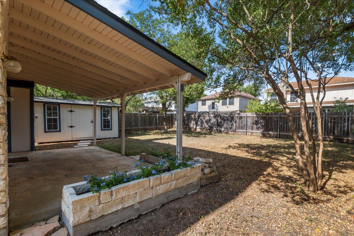 525 Tanner Trl, Pflugerville, TX 78660