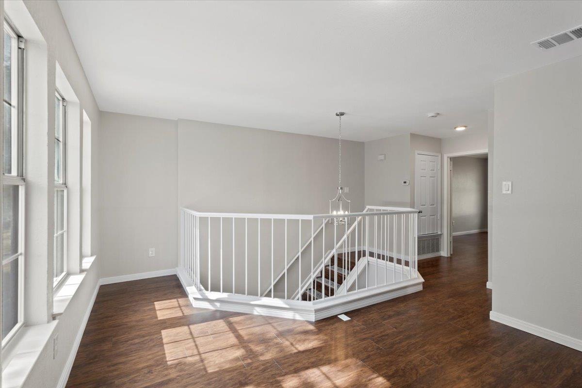 525 Tanner Trl, Pflugerville, TX 78660