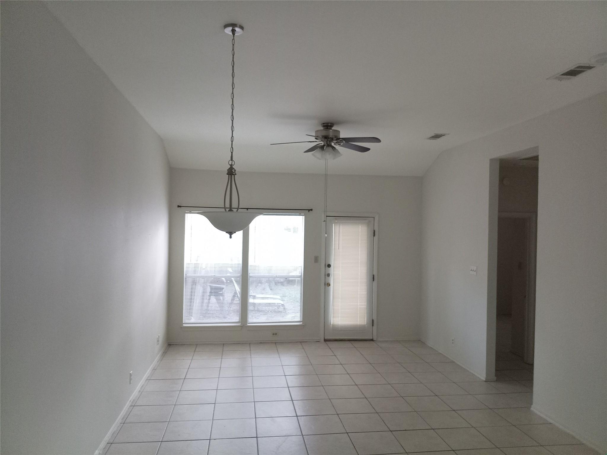 1227 Armadillo Rd # B, Austin, TX 78745