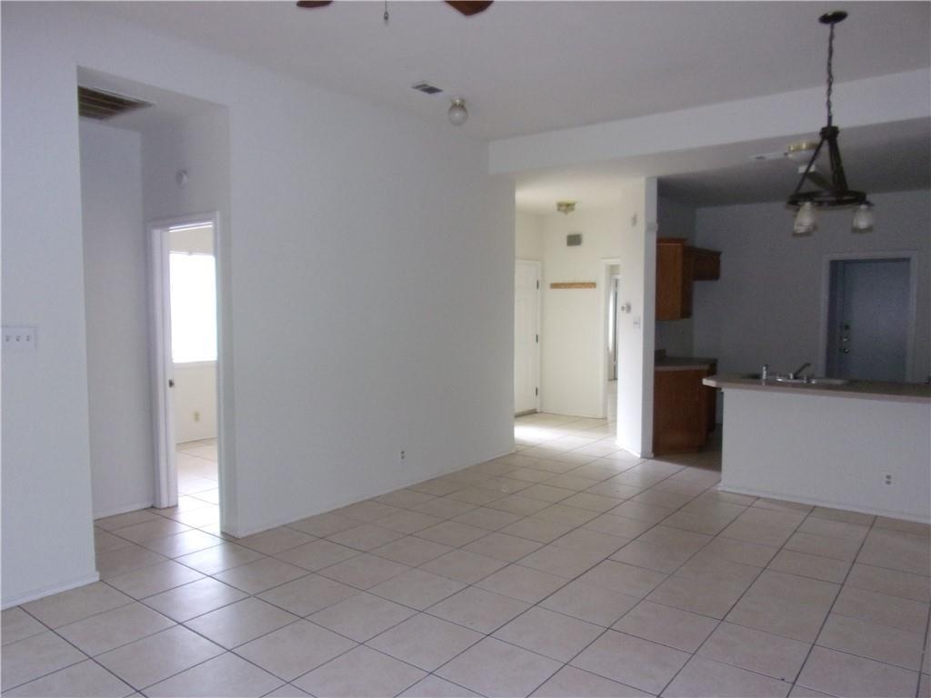 1227 Armadillo Rd # B, Austin, TX 78745