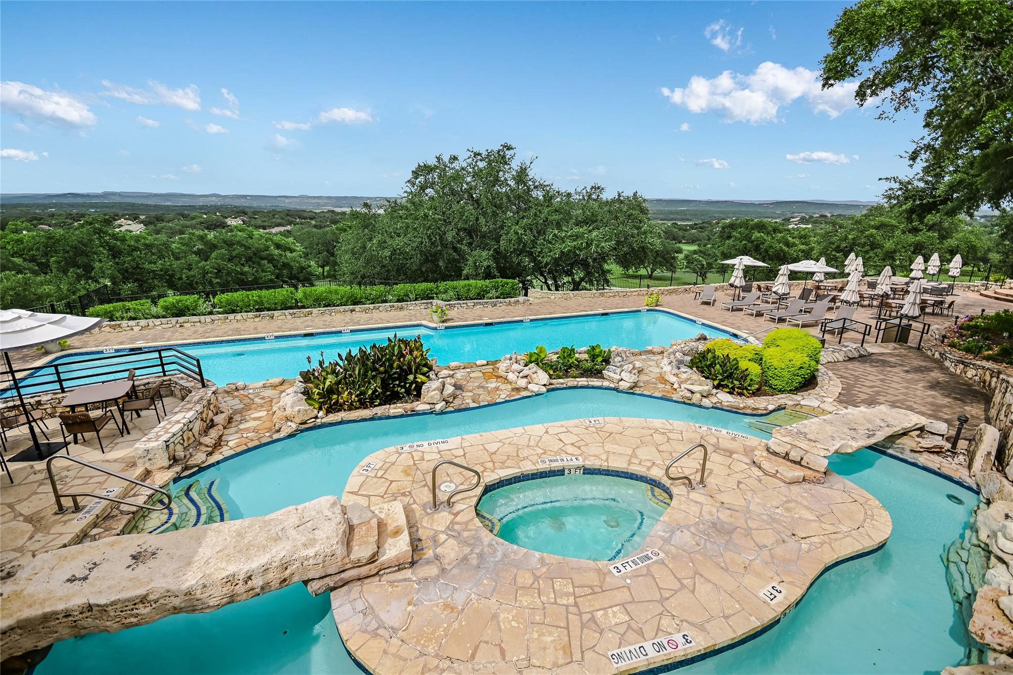 1949 Art Adams Way, Spicewood, TX 78669
