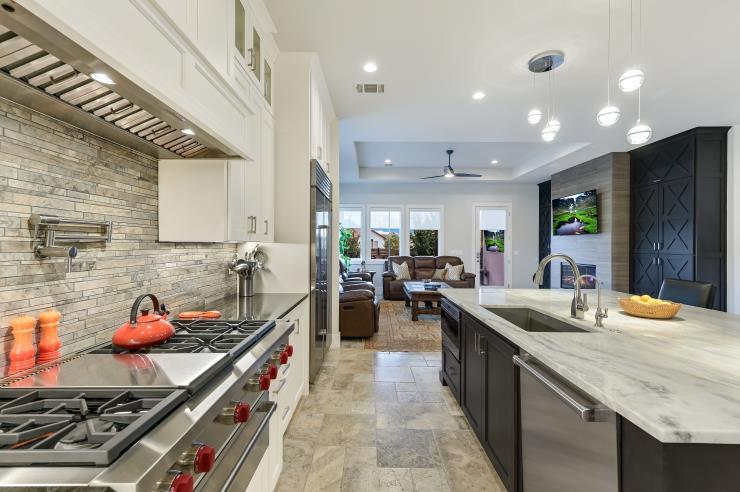 1949 Art Adams Way, Spicewood, TX 78669