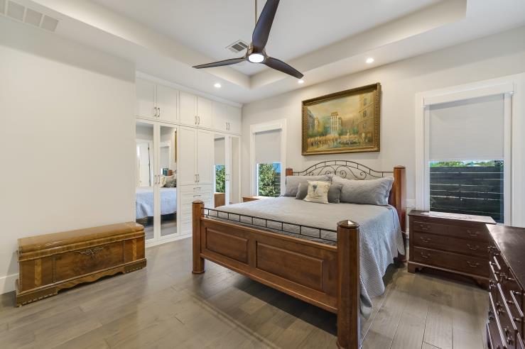 1949 Art Adams Way, Spicewood, TX 78669