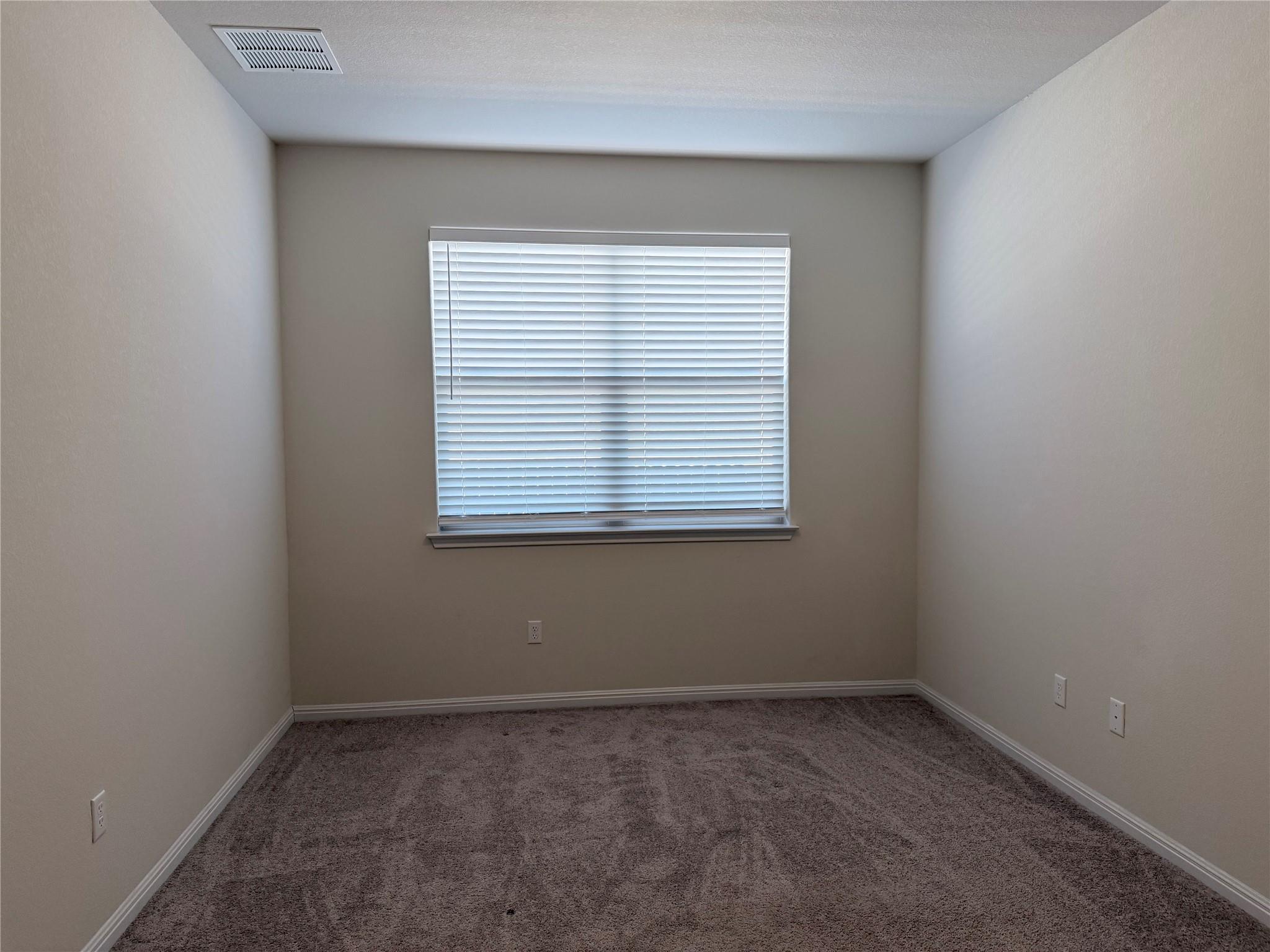 605 Elm Green St, Hutto, TX 78634