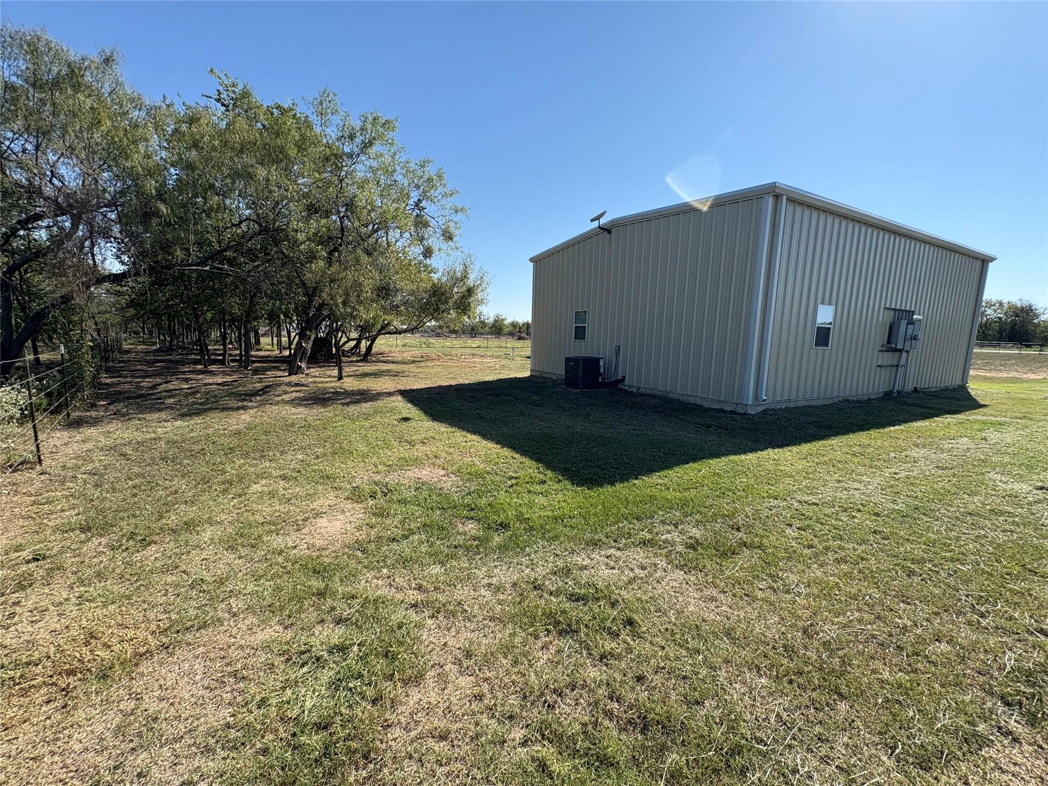 1359 Acorn Rd, Lockhart, TX 78644