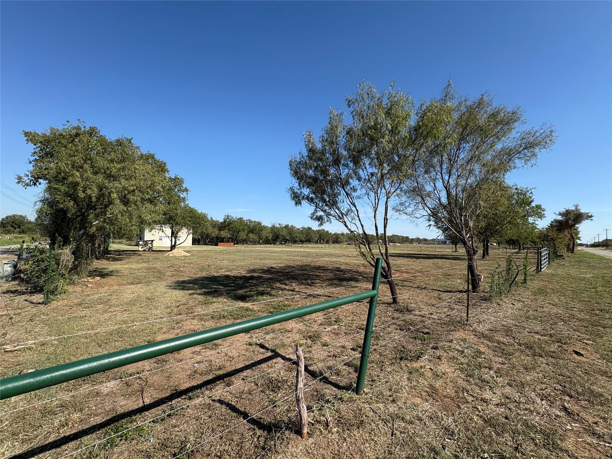 1359 Acorn Rd, Lockhart, TX 78644