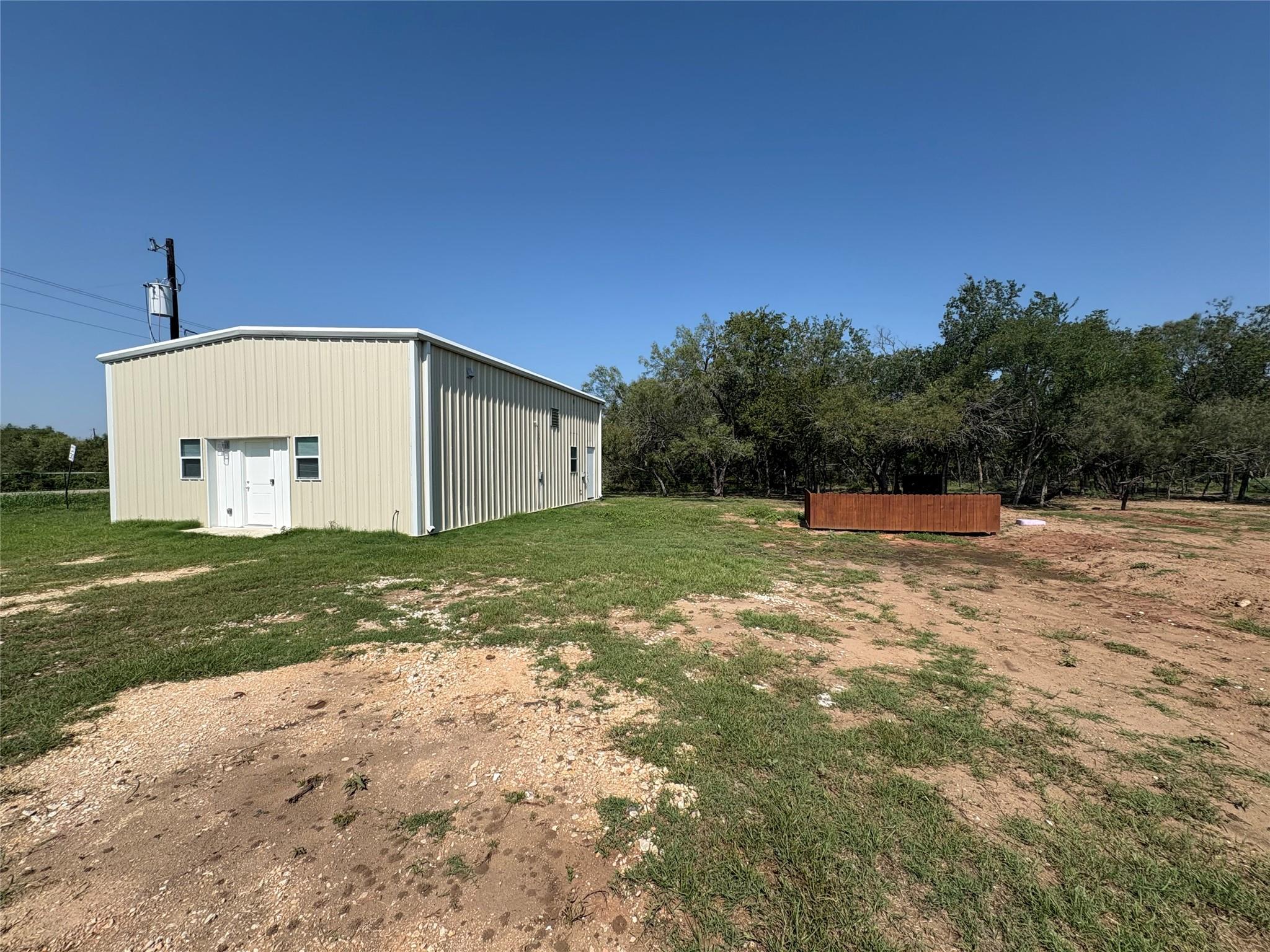 1359 Acorn Rd, Lockhart, TX 78644