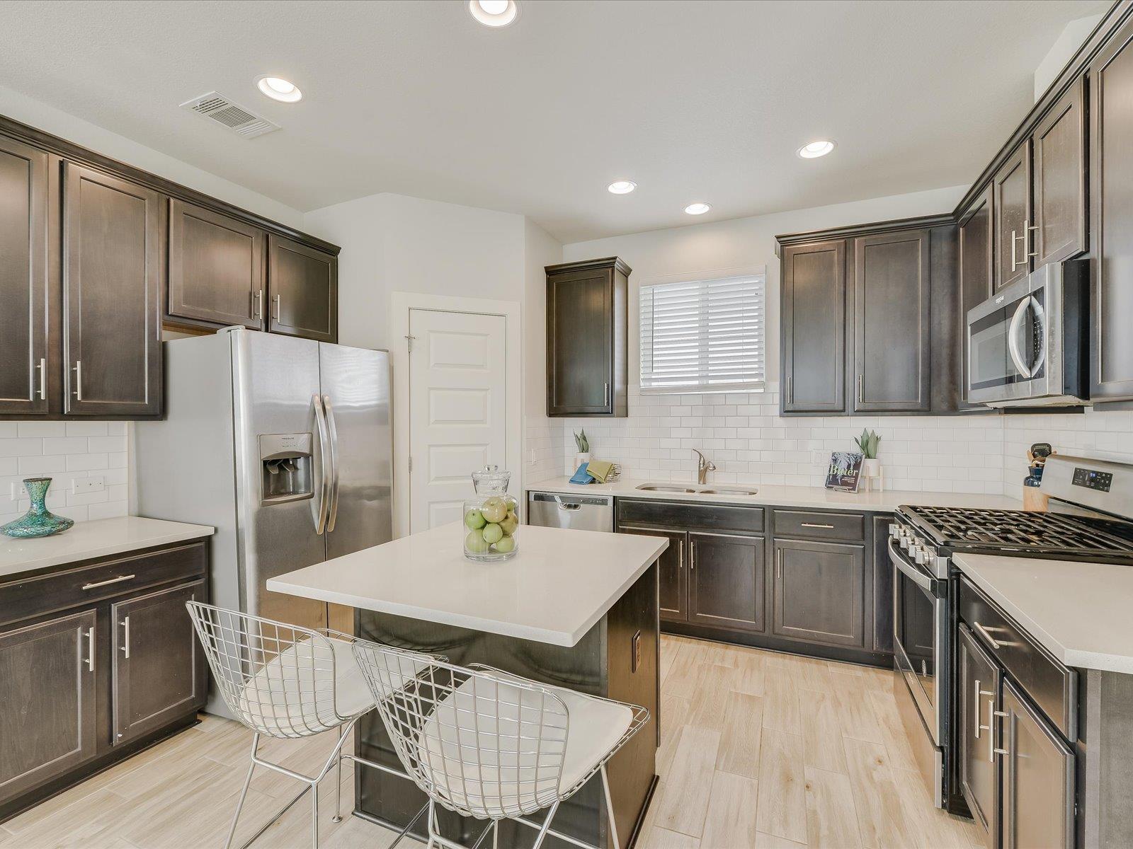 1916 Warely Ln, Austin, TX 78741