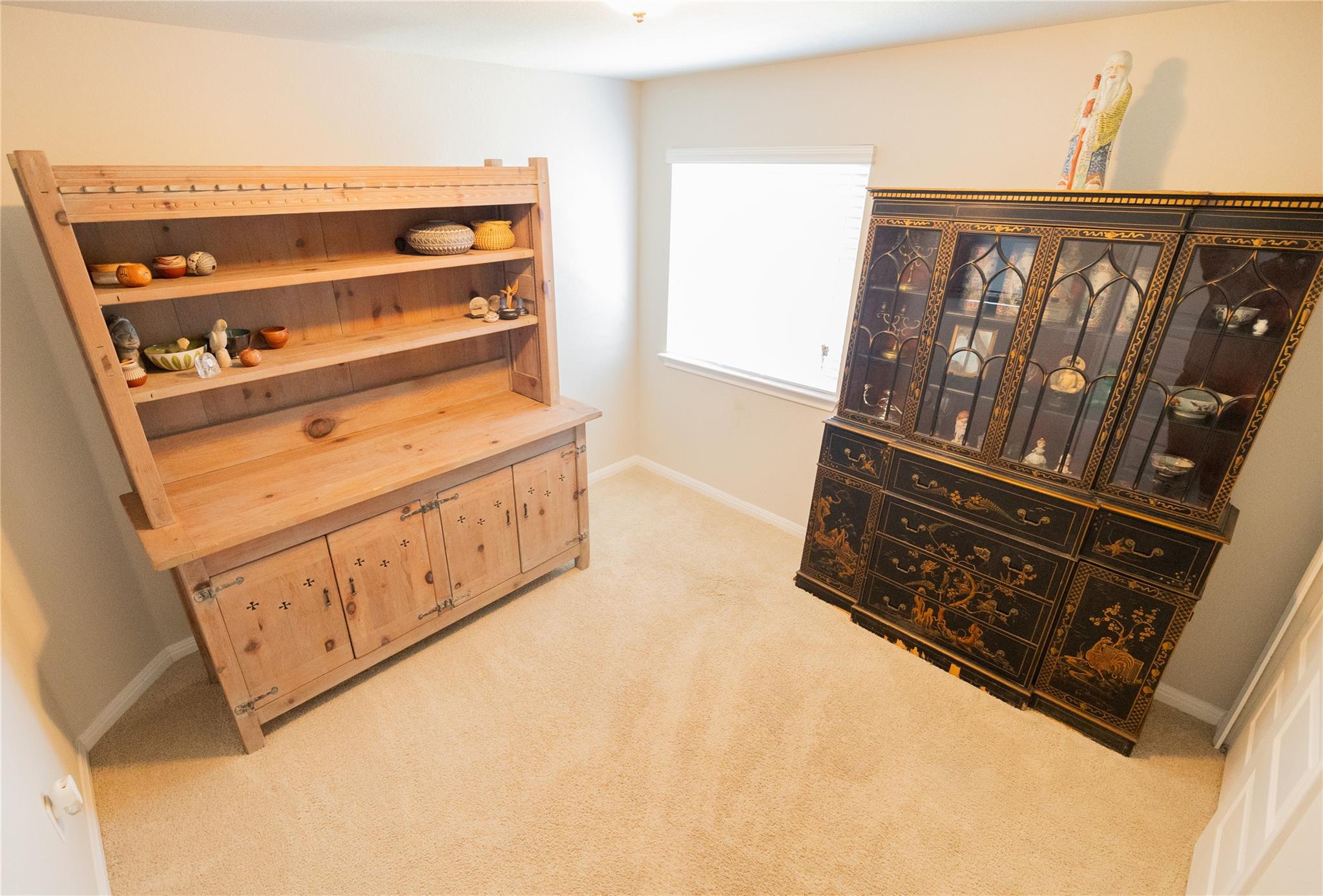 827 Savannah Cv, Elgin, TX 78621