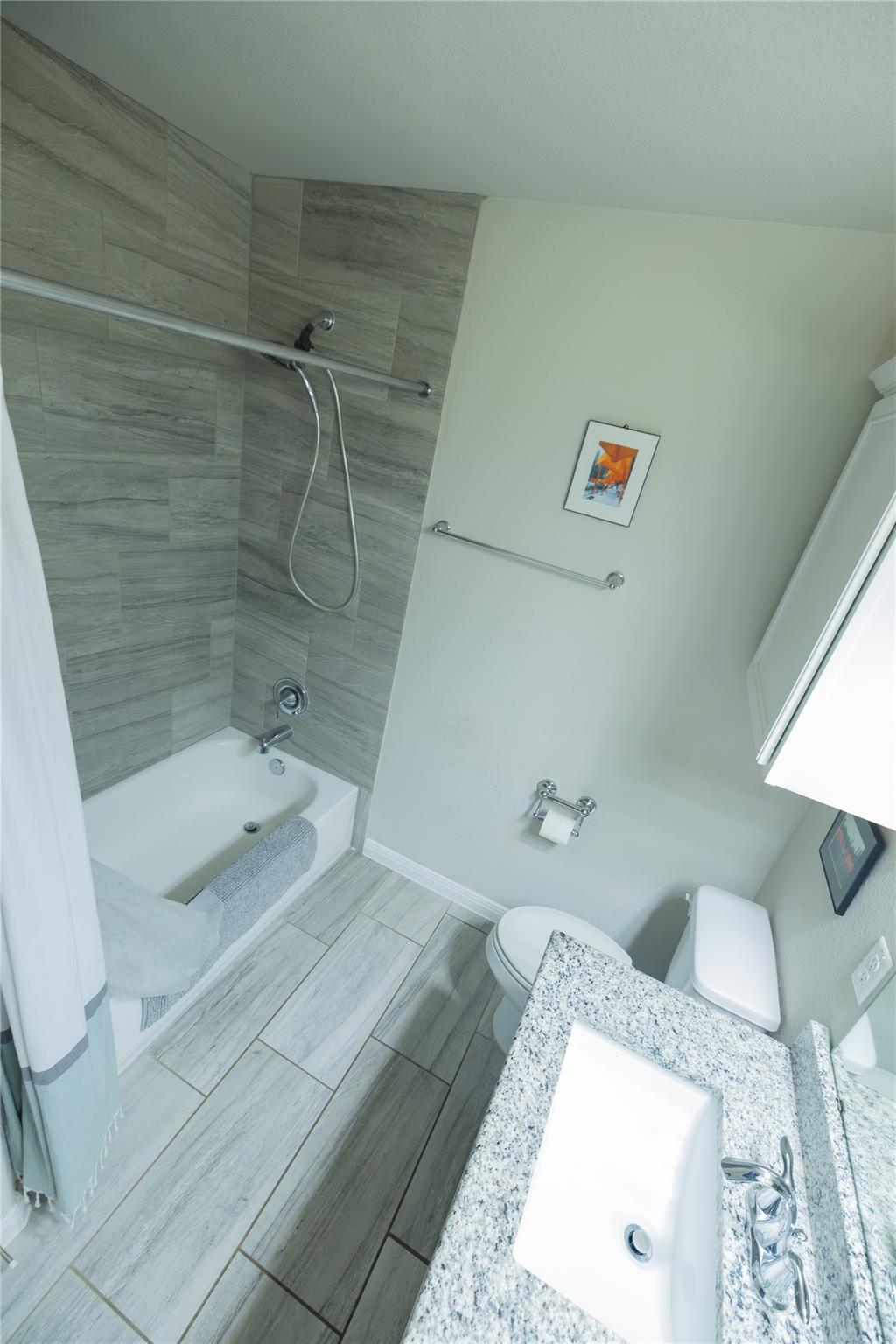 827 Savannah Cv, Elgin, TX 78621