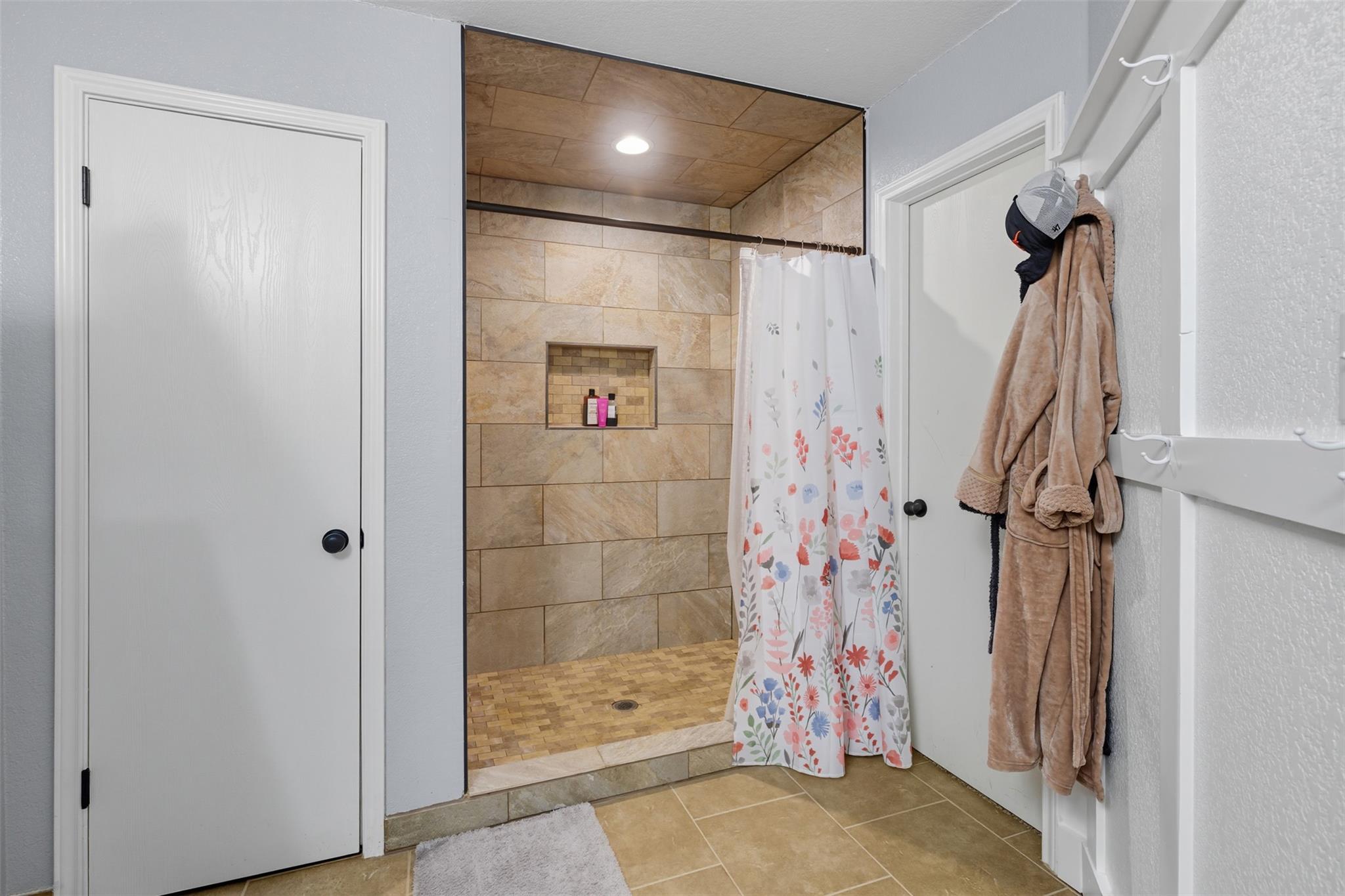 110 Vicksburg Loop, Elgin, TX 78621