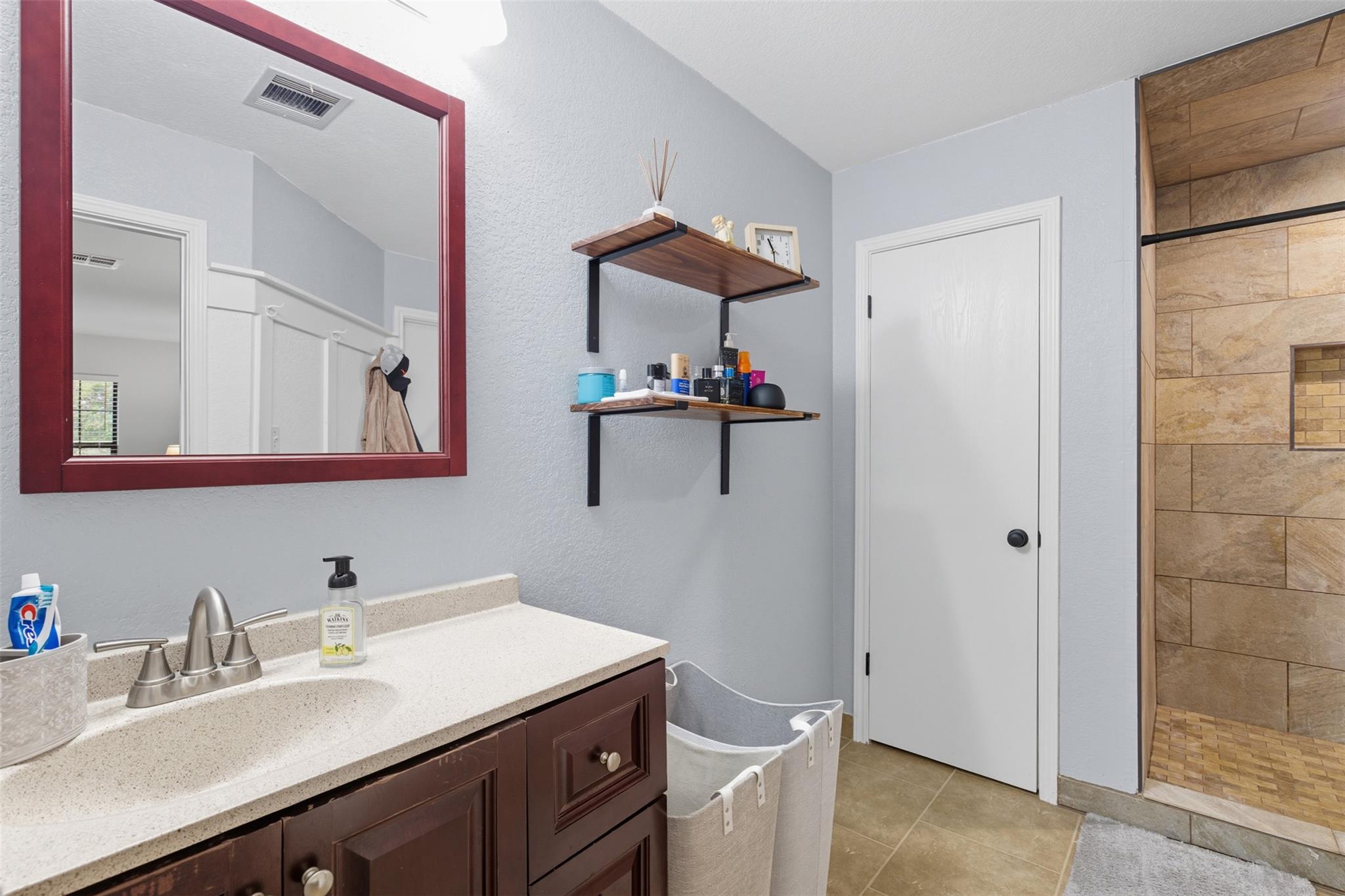 110 Vicksburg Loop, Elgin, TX 78621